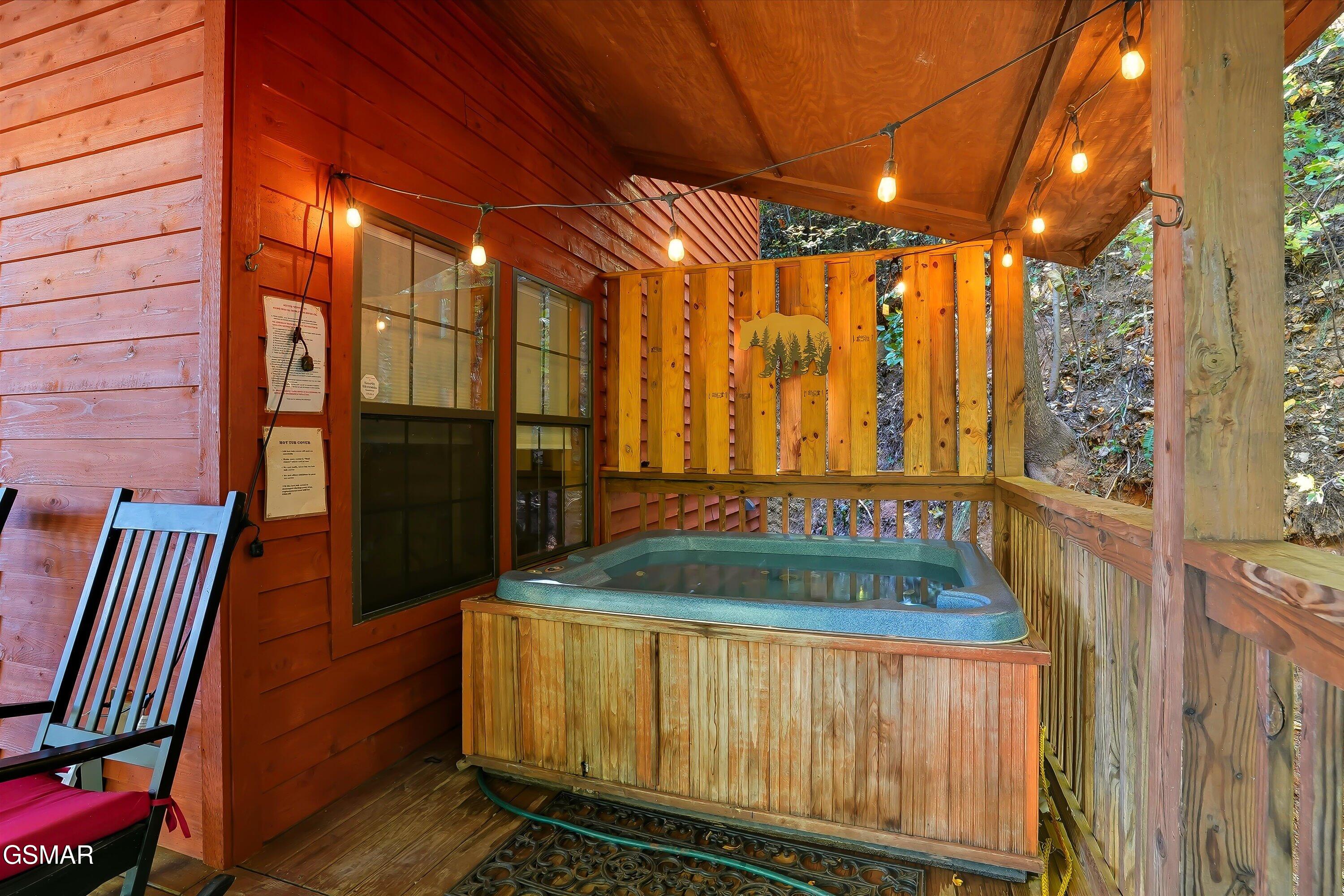 2061 Luzerne Drive Gatlinburg TN 37738