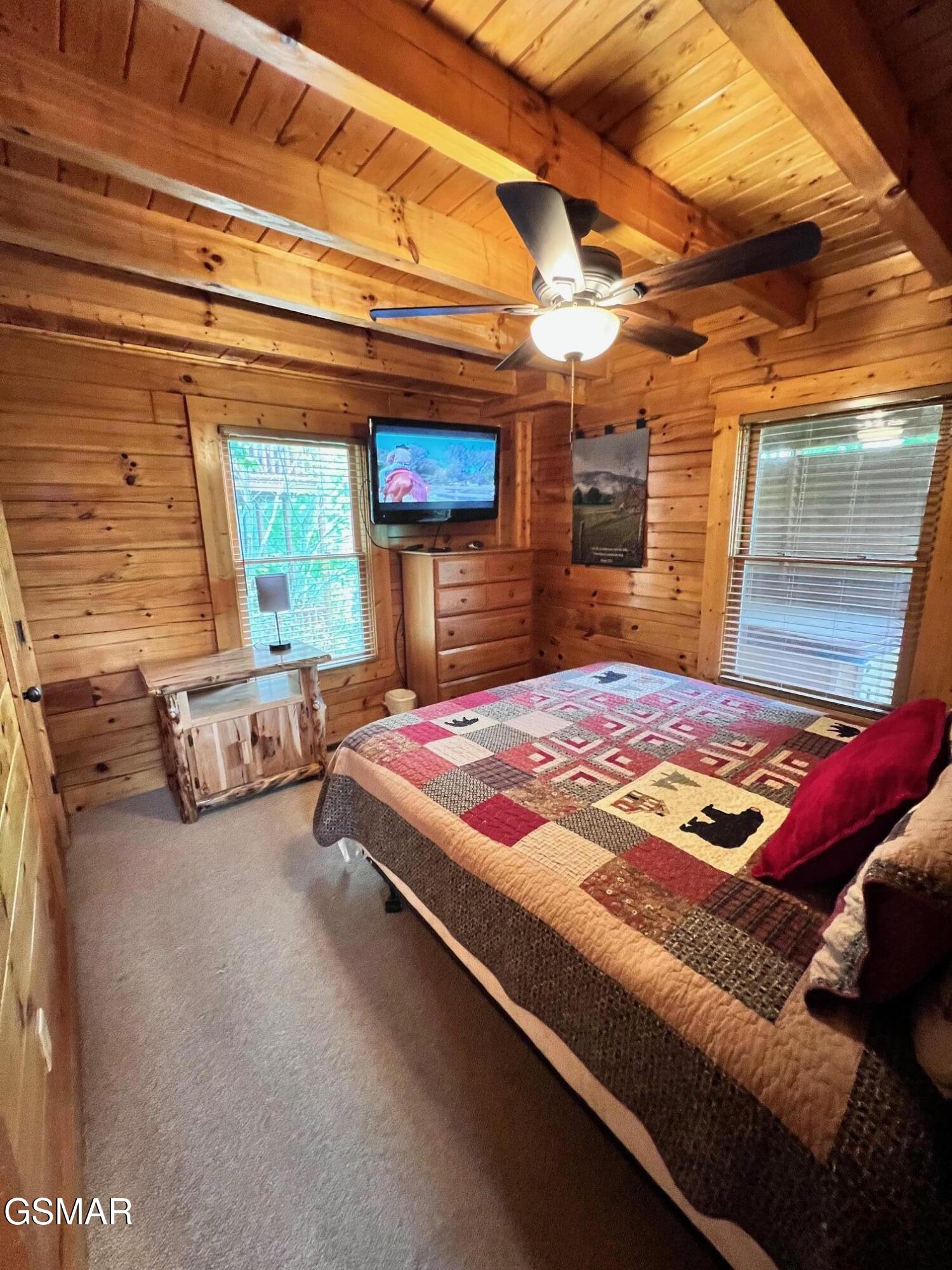 1726 Summit View Way Pigeon Forge TN 37862