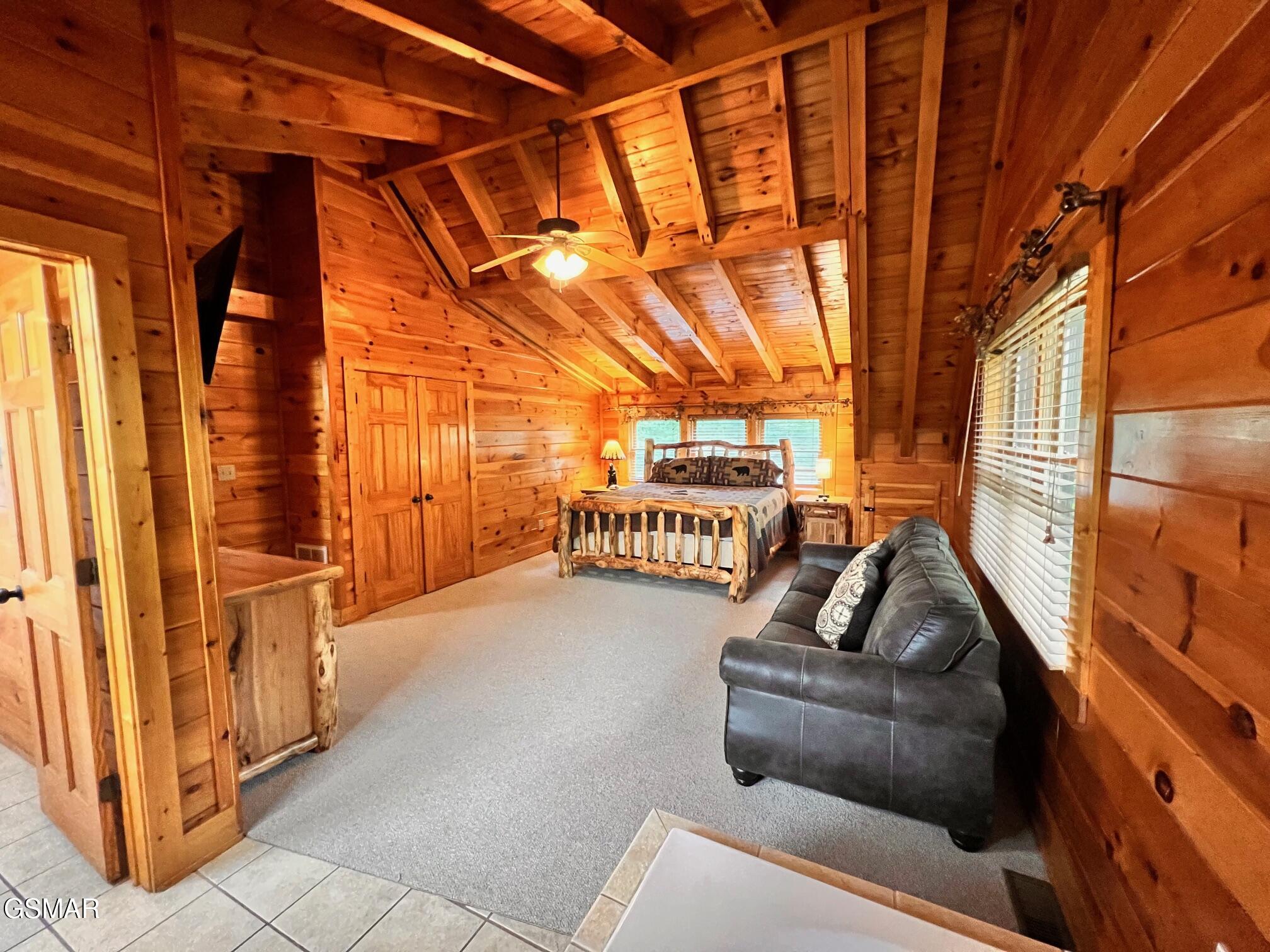 1726 Summit View Way Pigeon Forge TN 37862
