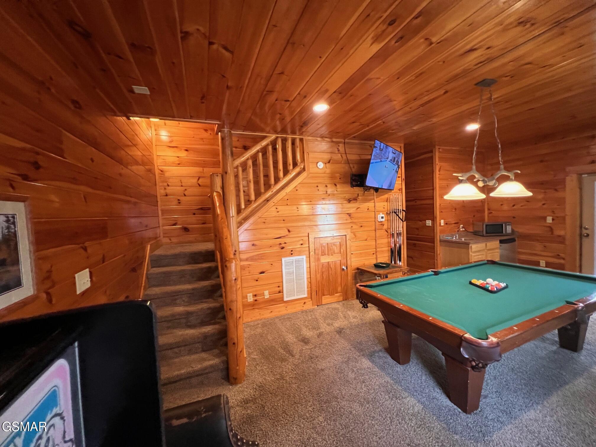 1726 Summit View Way Pigeon Forge TN 37862