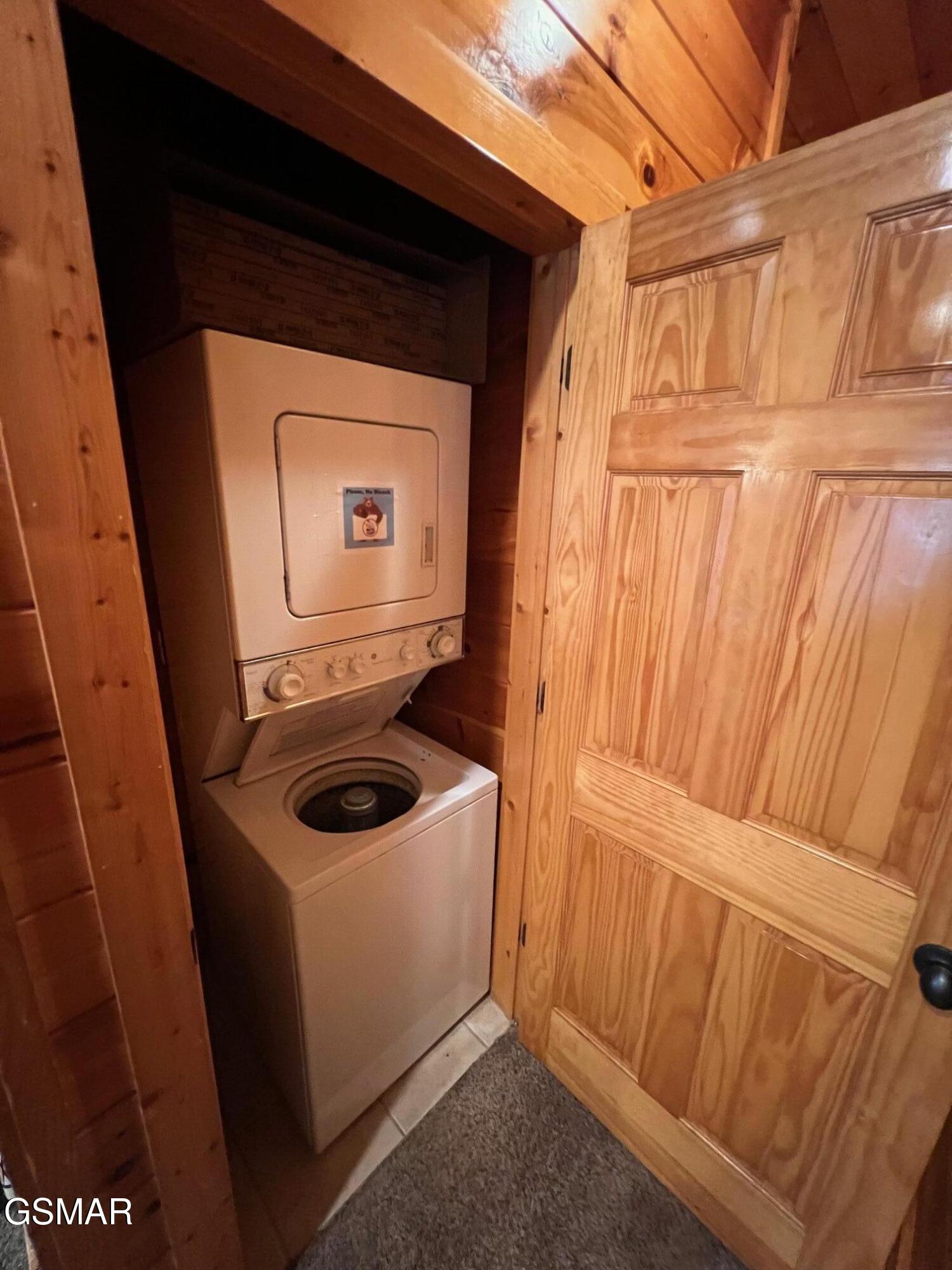 1726 Summit View Way Pigeon Forge TN 37862