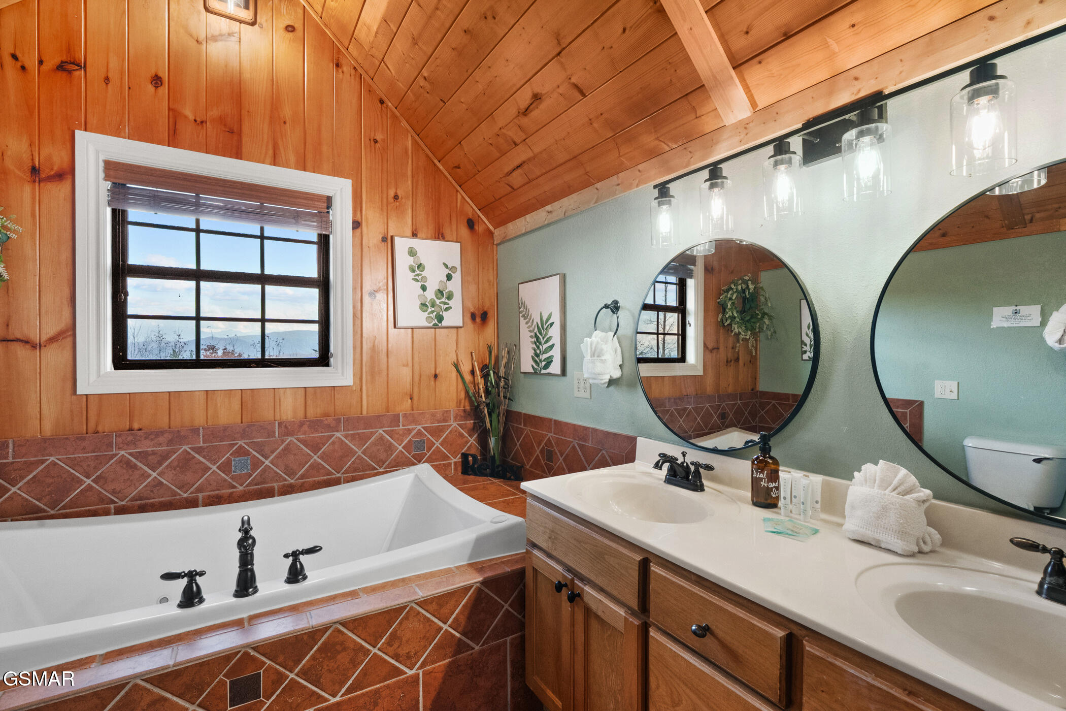 2968 Smoky Bluff Trail Sevierville TN 37862