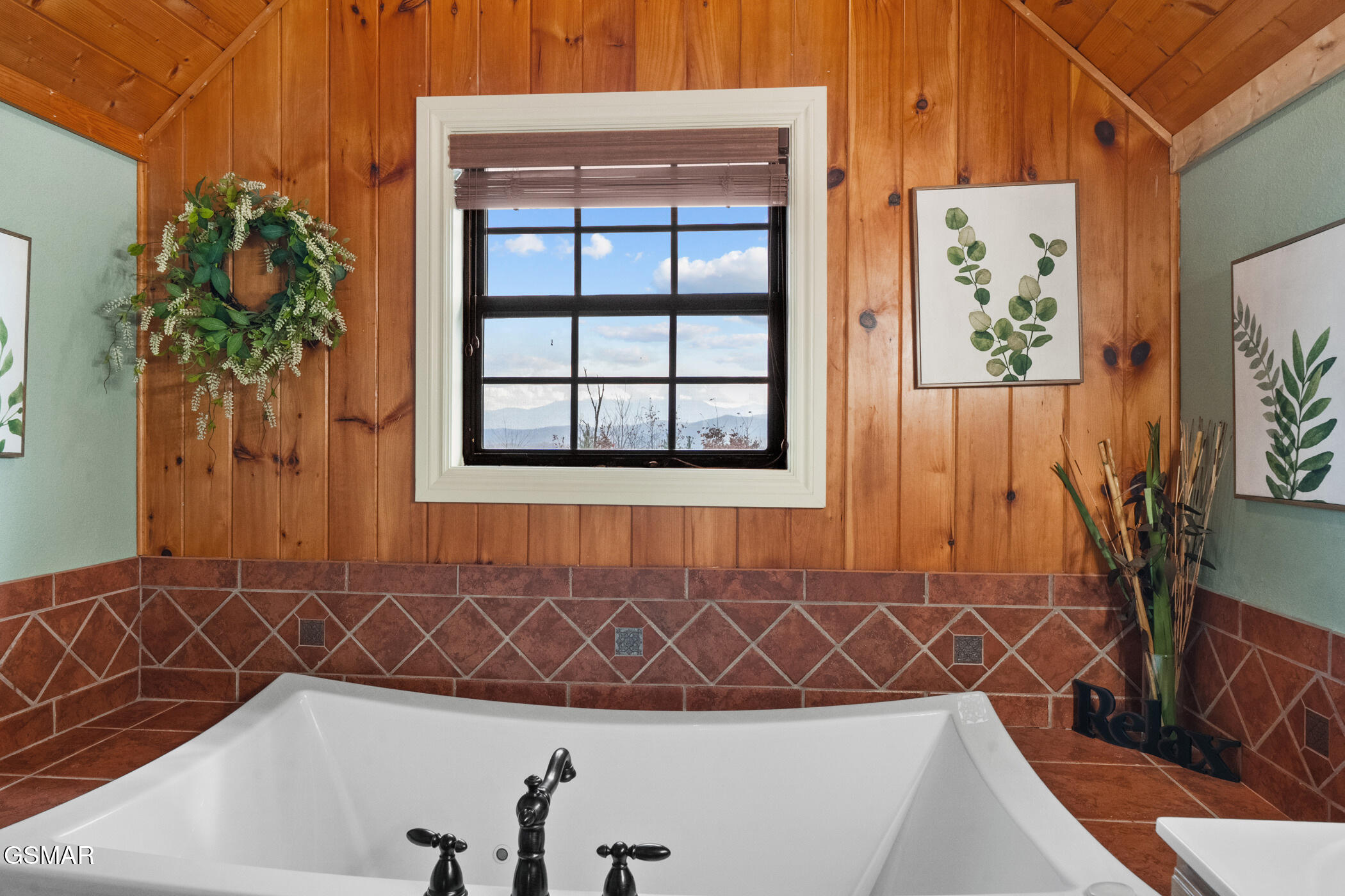 2968 Smoky Bluff Trail Sevierville TN 37862