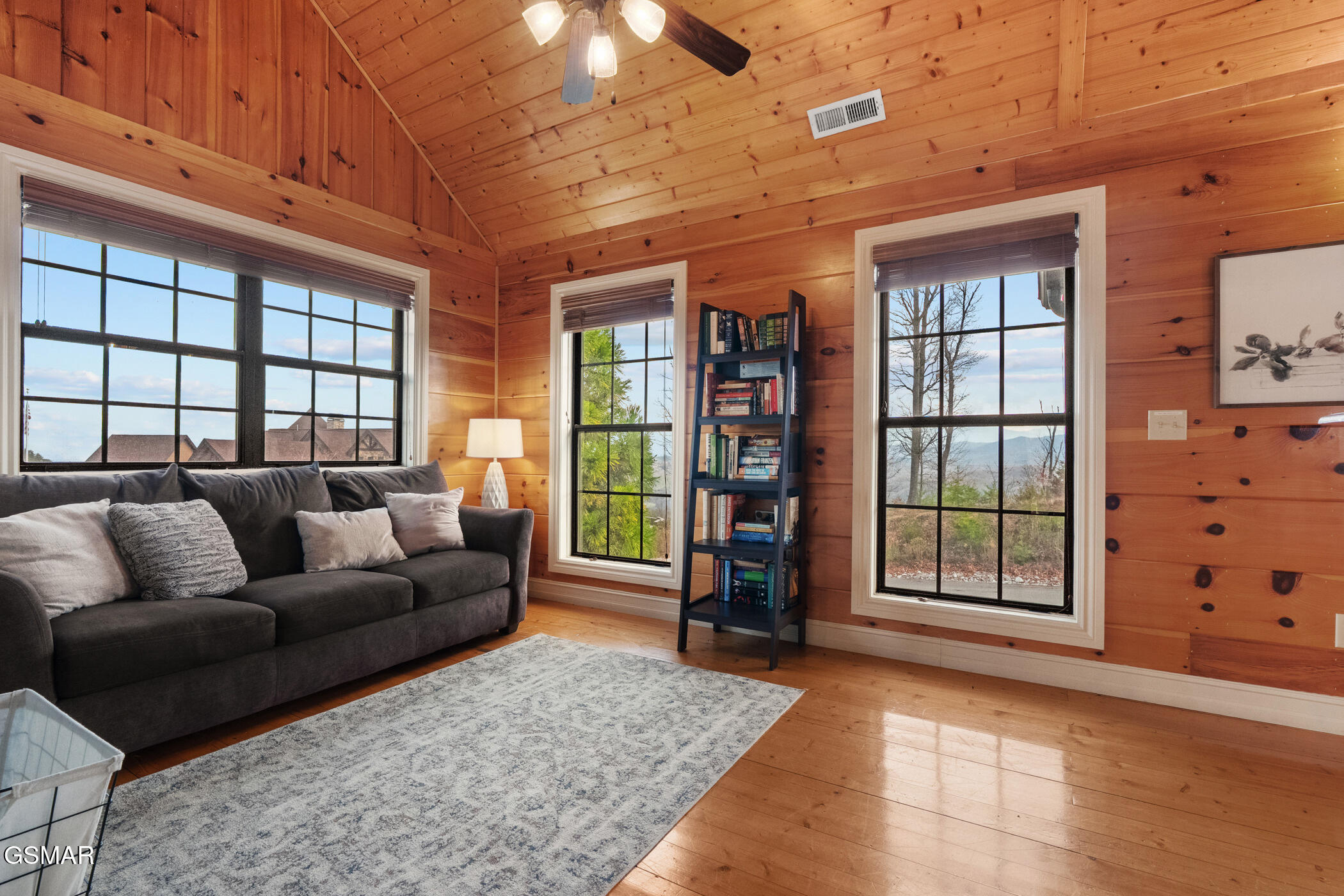 2968 Smoky Bluff Trail Sevierville TN 37862