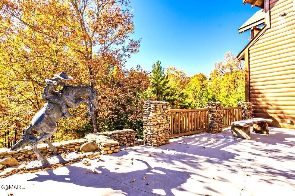 2738 Cats Paw Lane Sevierville TN 37862