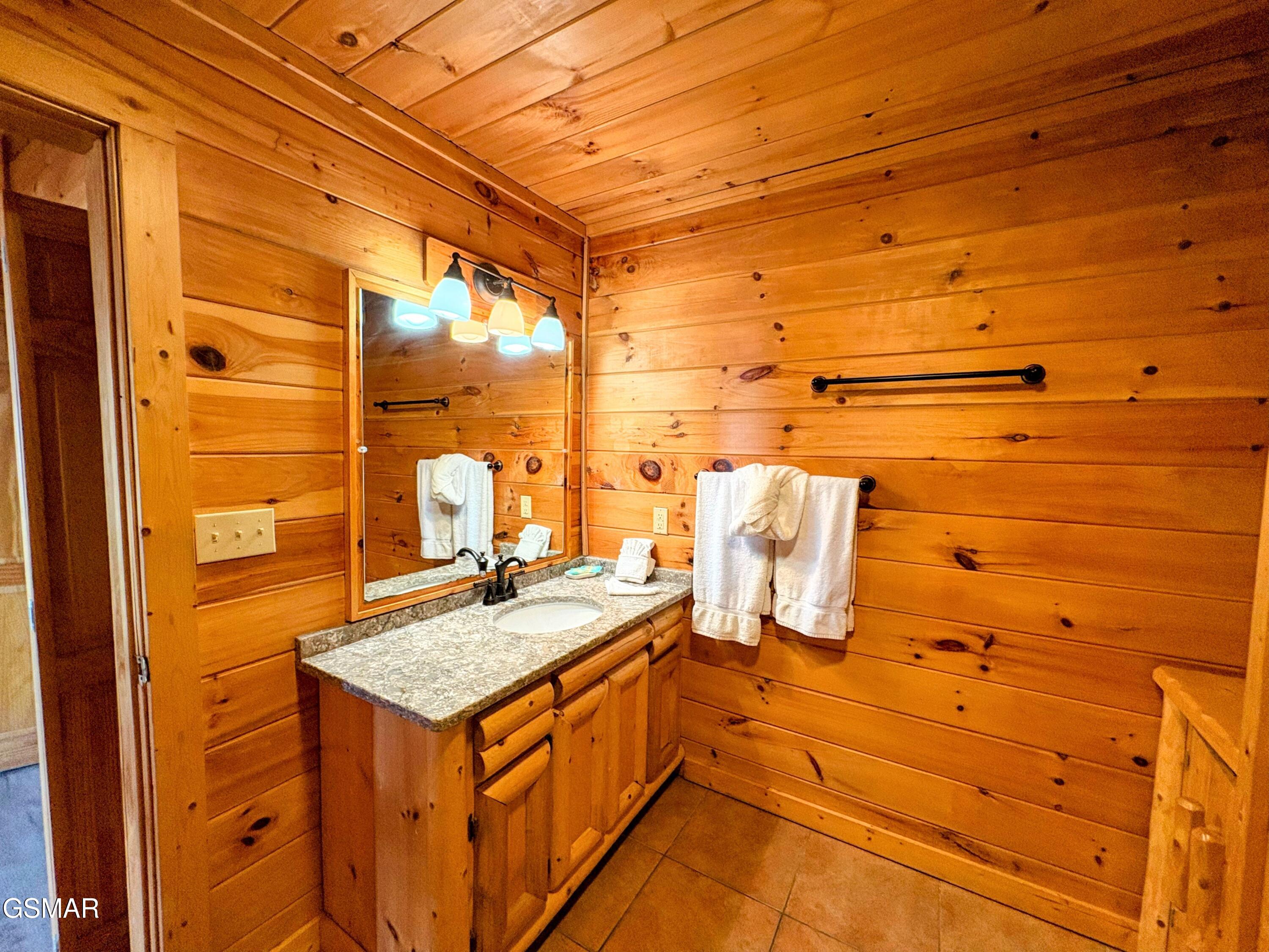 2738 Cats Paw Lane Sevierville TN 37862