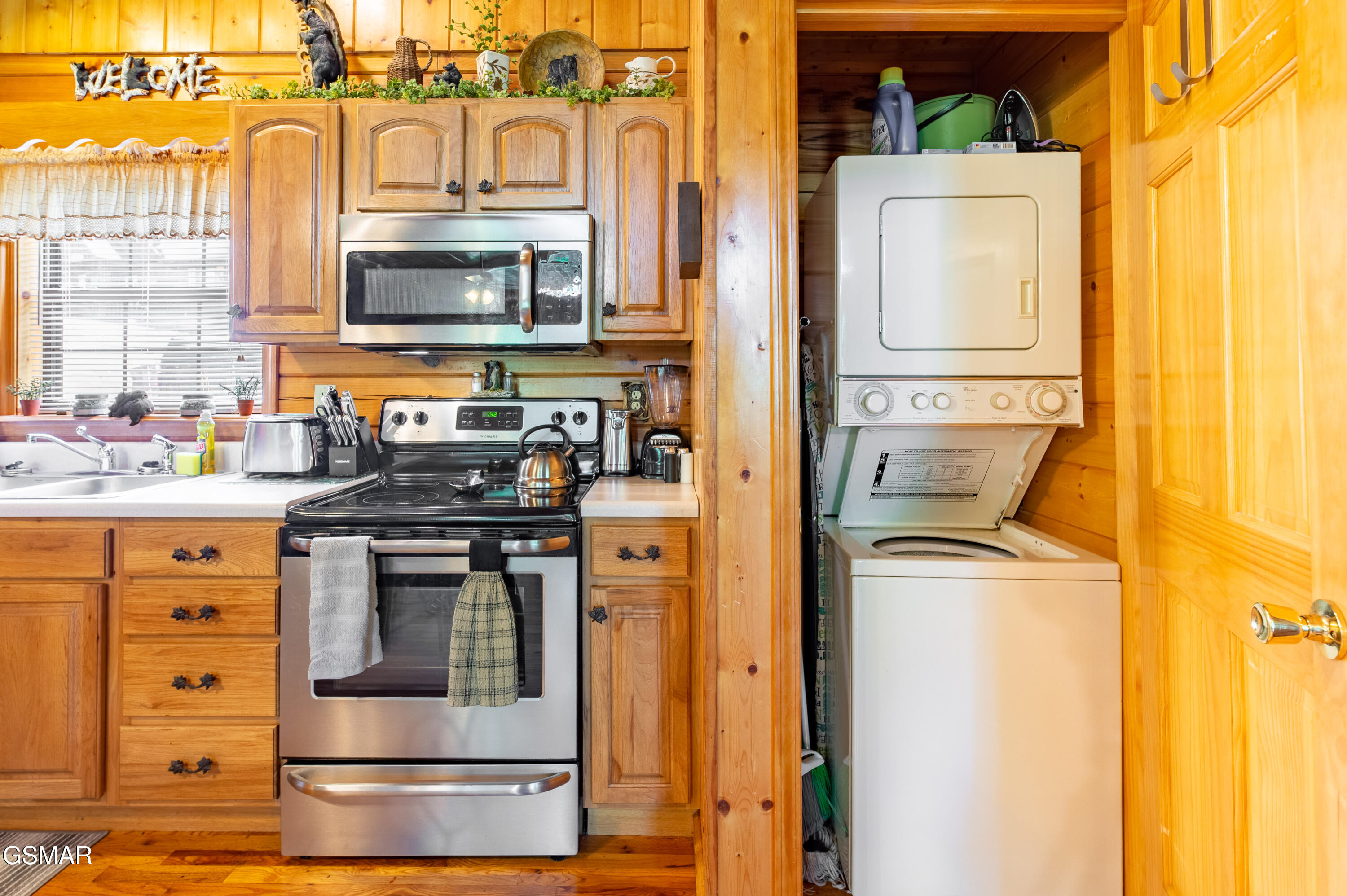 2210 Hawks Point Way Sevierville TN 37862