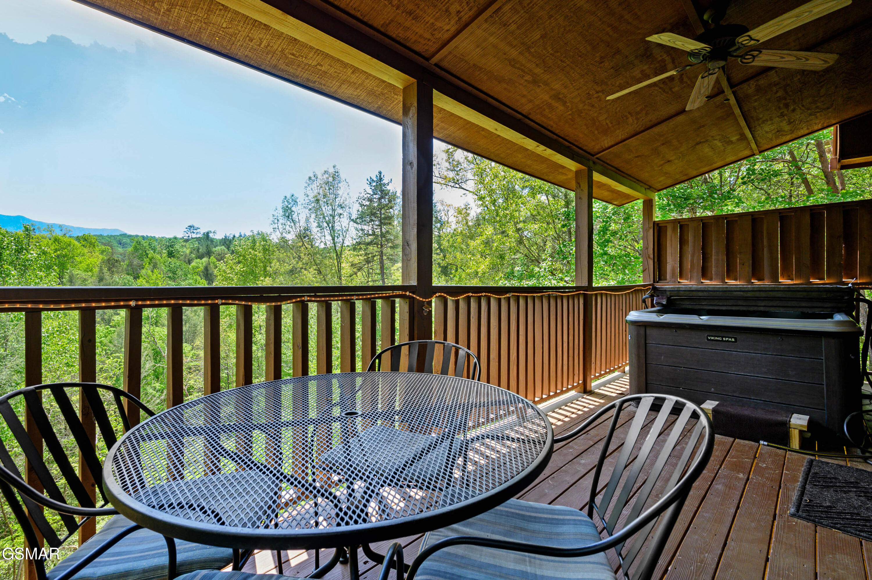 1705 Quail Hollow Way Sevierville TN 37876