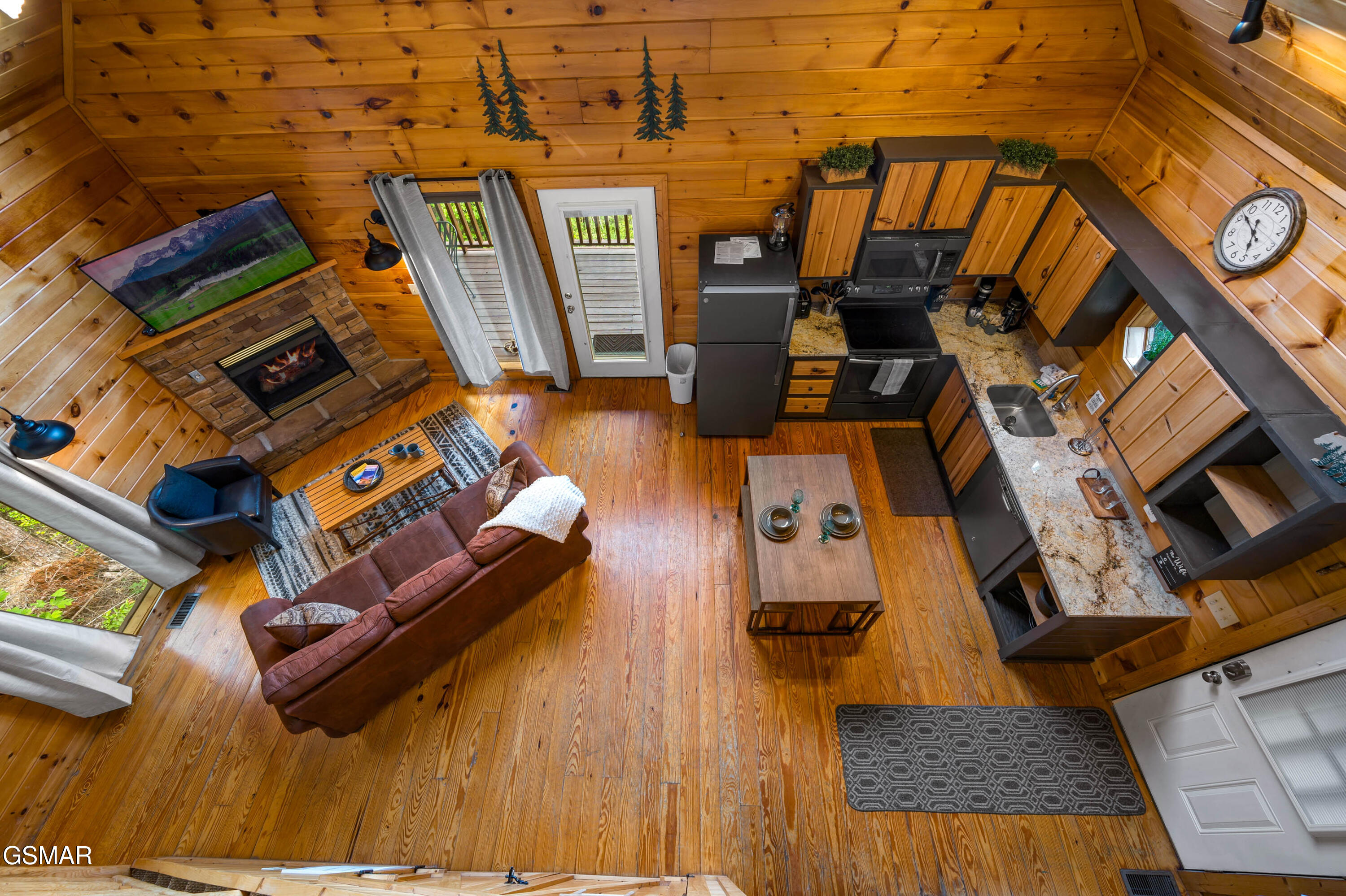 1705 Quail Hollow Way Sevierville TN 37876