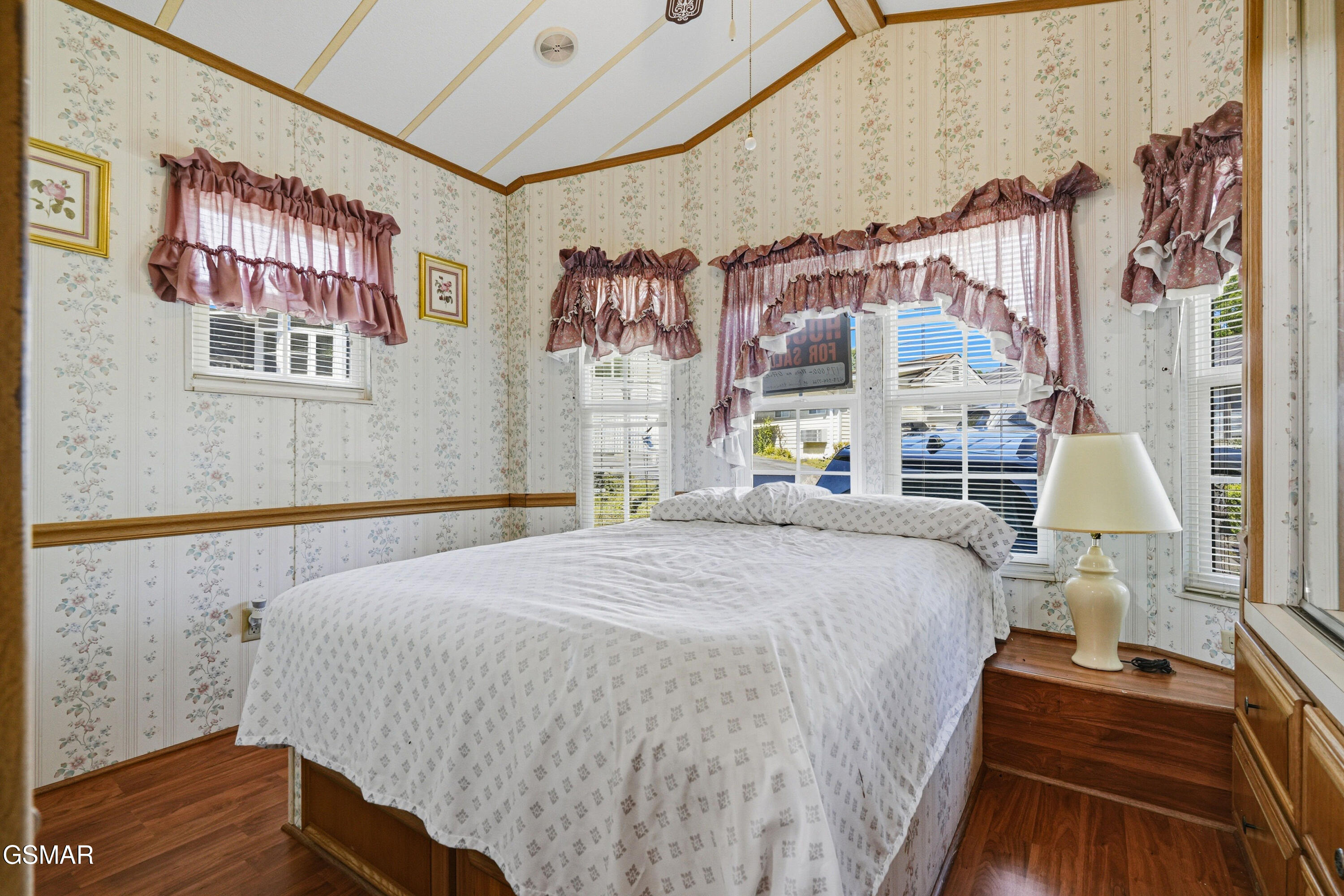 5355 Parkway Cosby TN 37722