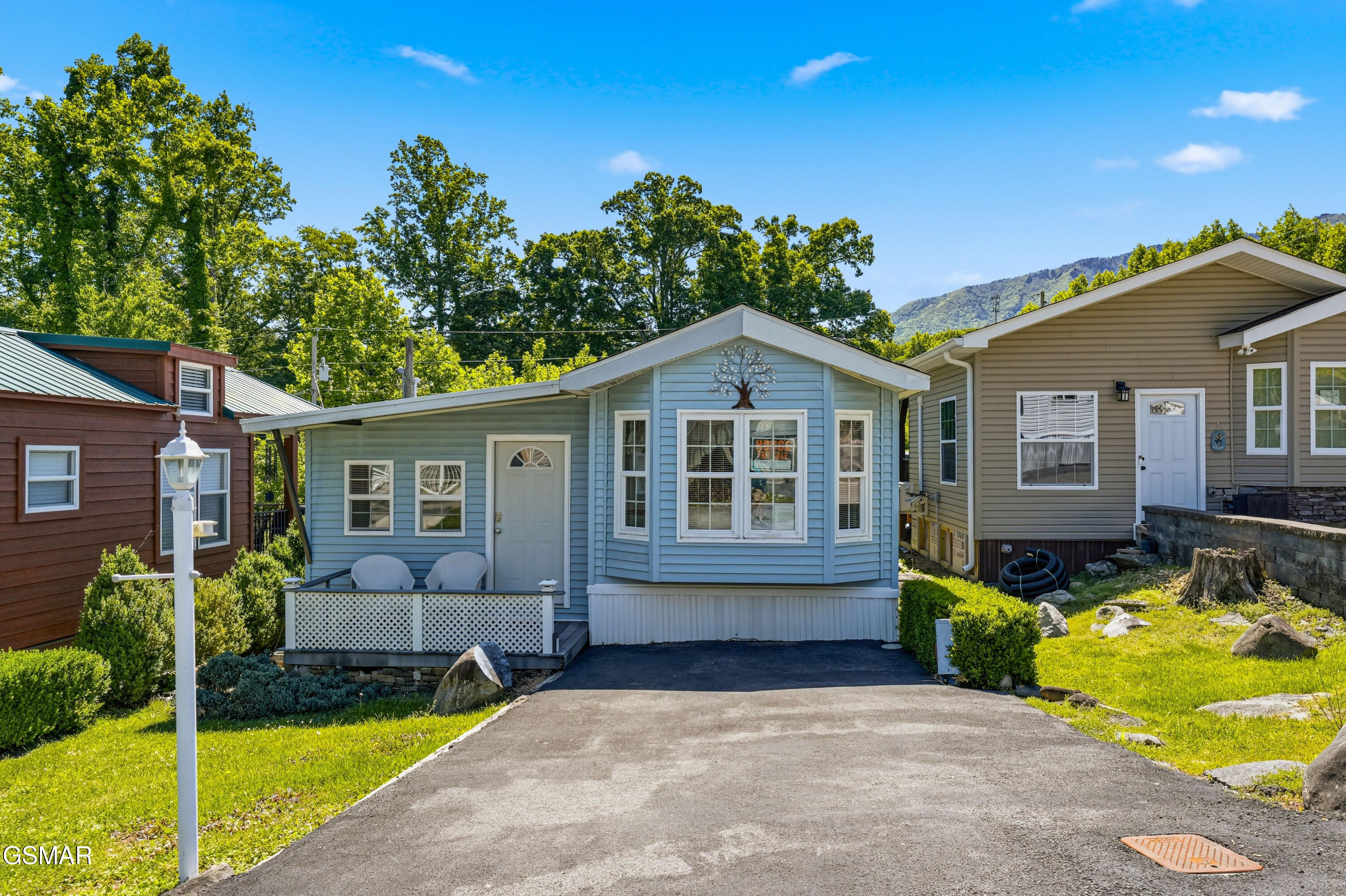 5355 Parkway Cosby TN 37722