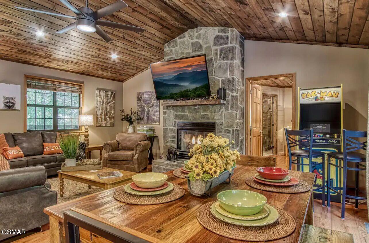 503 Eagle Trail Gatlinburg TN 37738