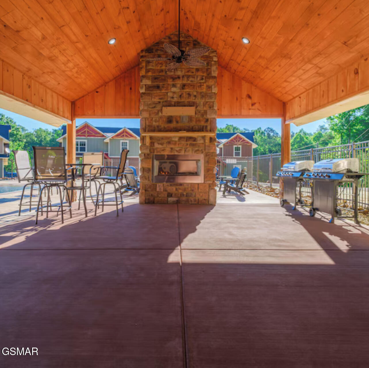 728 Still Hill Way Gatlinburg TN 37738