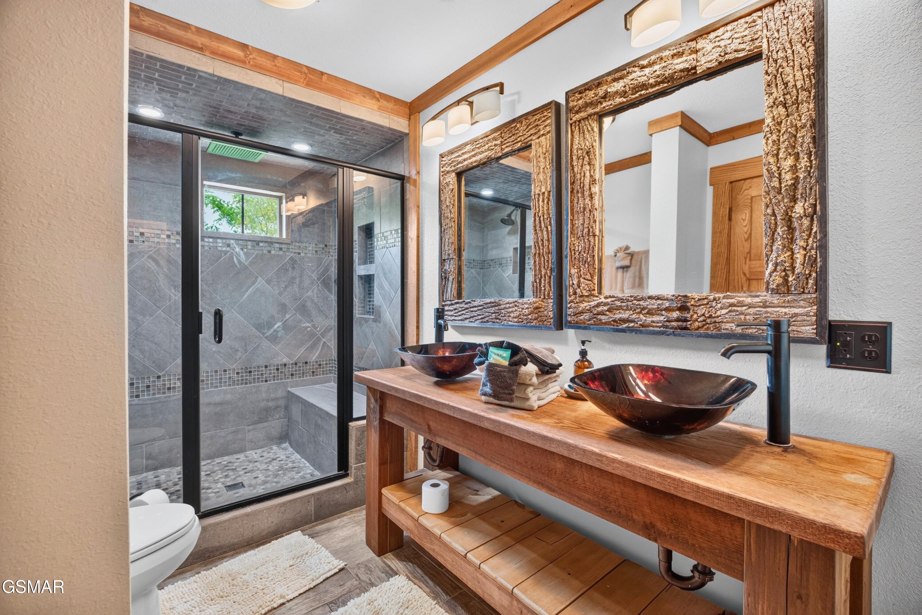 815 Wattle Blossom Drive Gatlinburg TN 37738