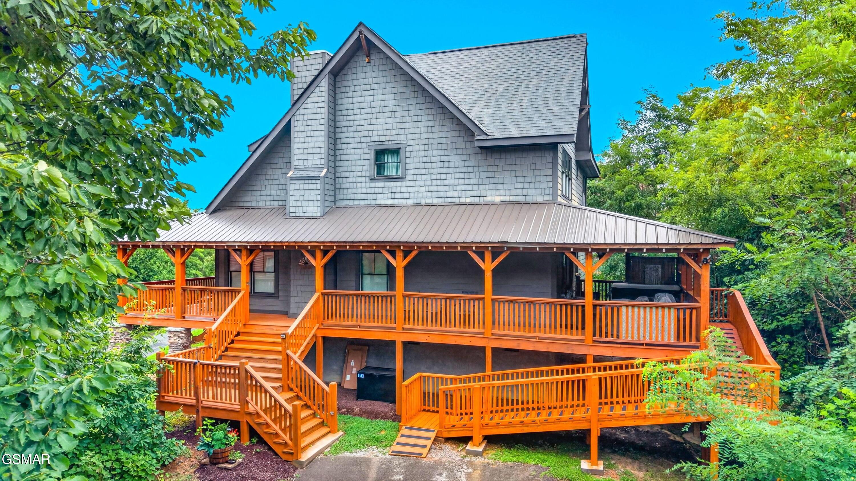 815 Wattle Blossom Drive Gatlinburg TN 37738