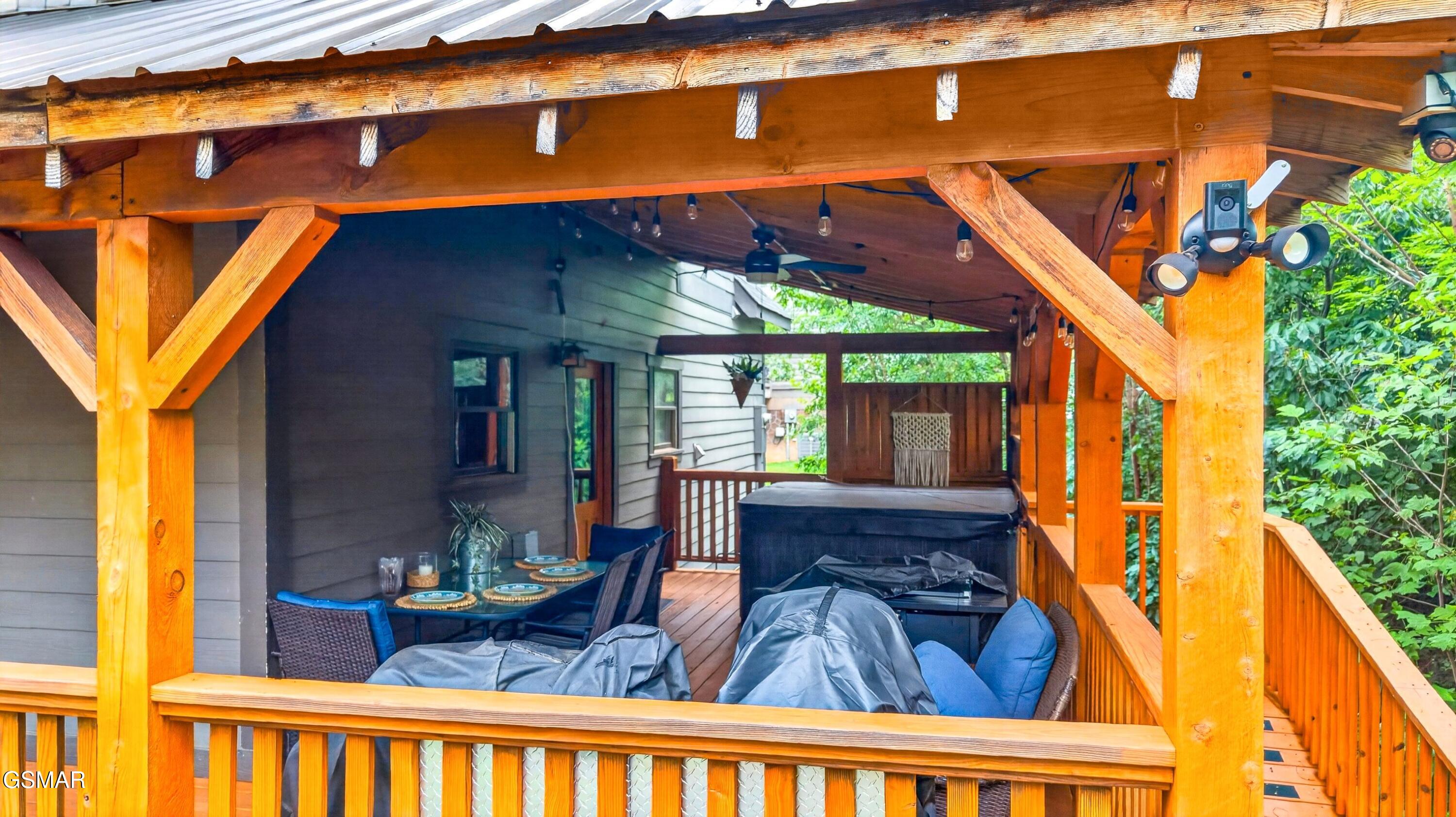 815 Wattle Blossom Drive Gatlinburg TN 37738
