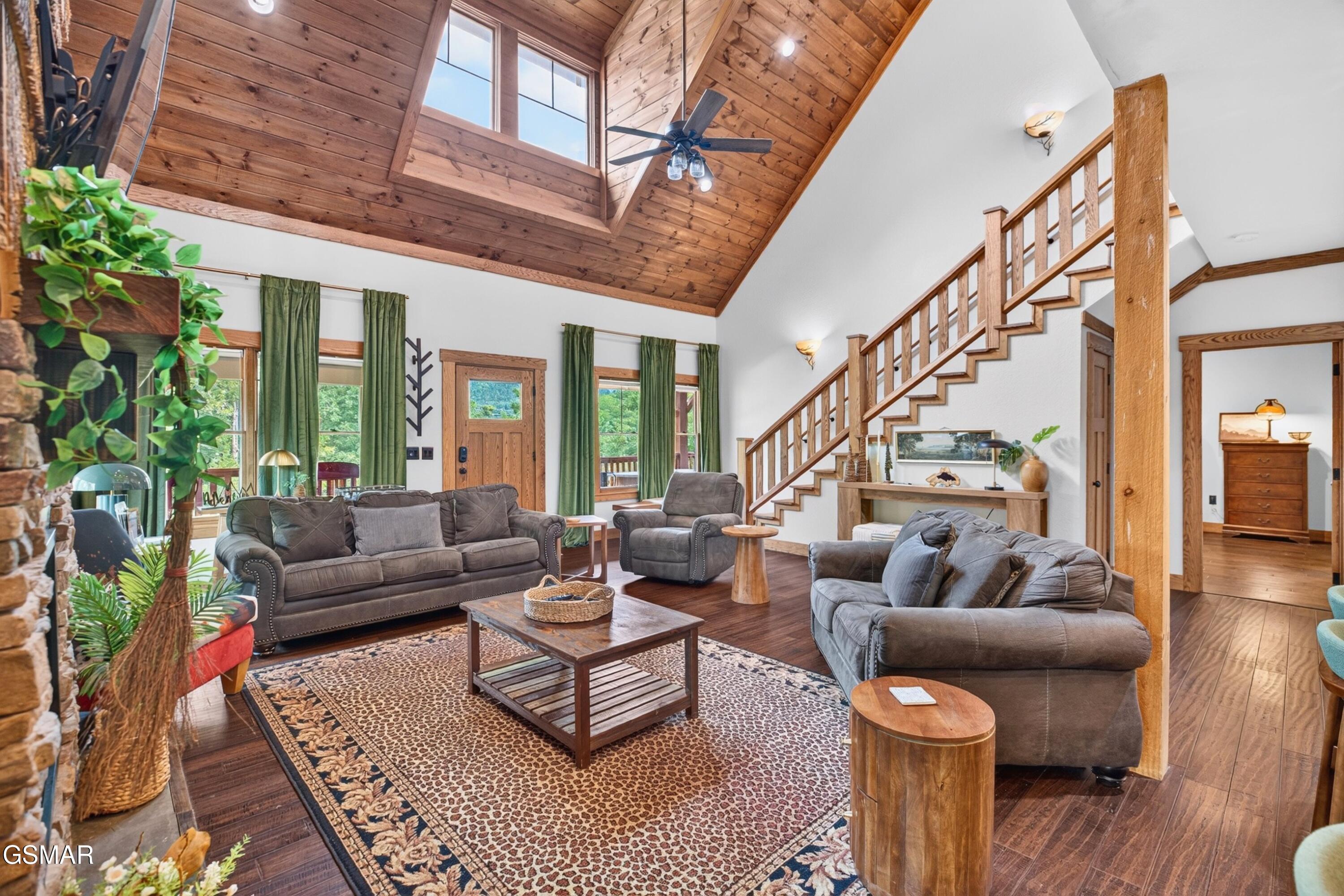 815 Wattle Blossom Drive Gatlinburg TN 37738