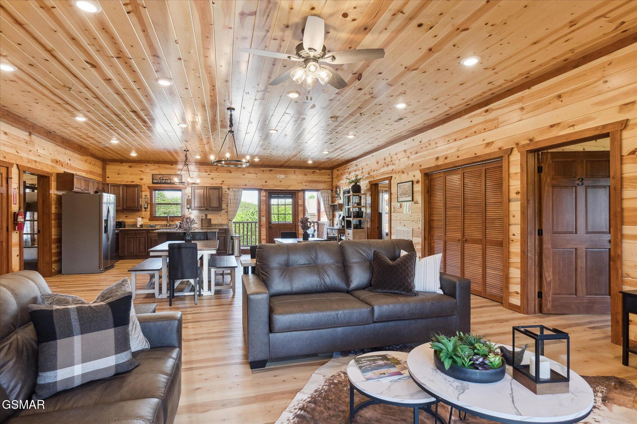 753 Bethlehem Way Sevierville TN 37876