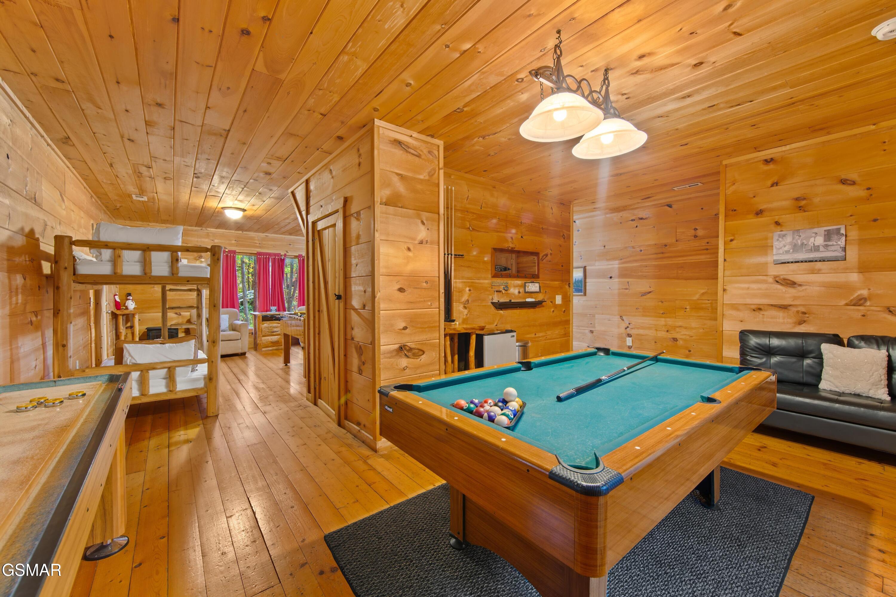 1825 Cherry View Lane Sevierville TN 37876