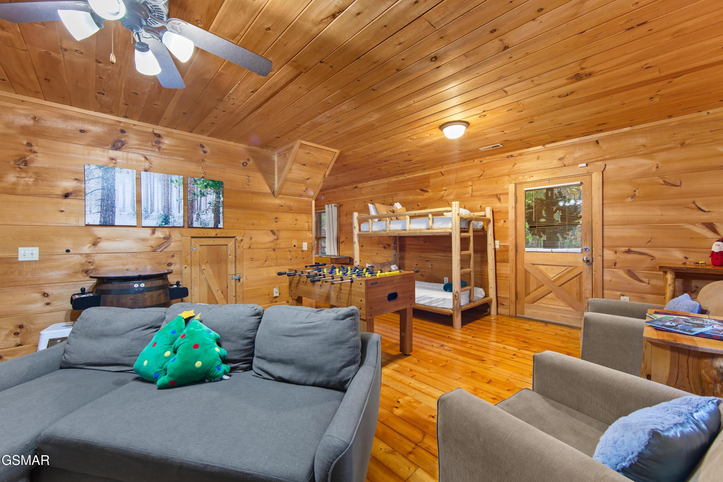 1825 Cherry View Lane Sevierville TN 37876