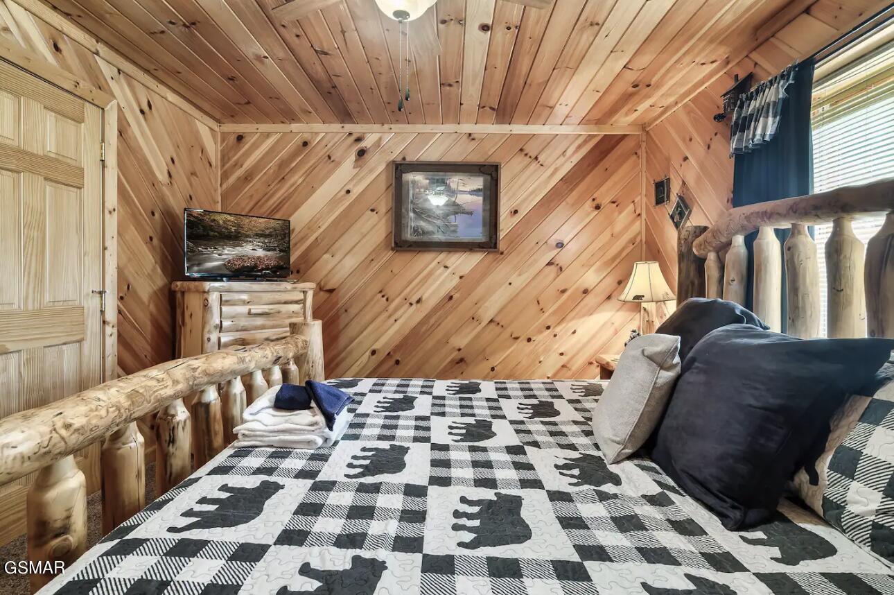 3152 Hatcher Top Road Sevierville TN 37862
