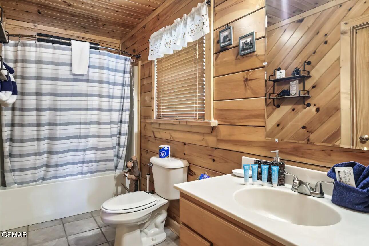 3152 Hatcher Top Road Sevierville TN 37862
