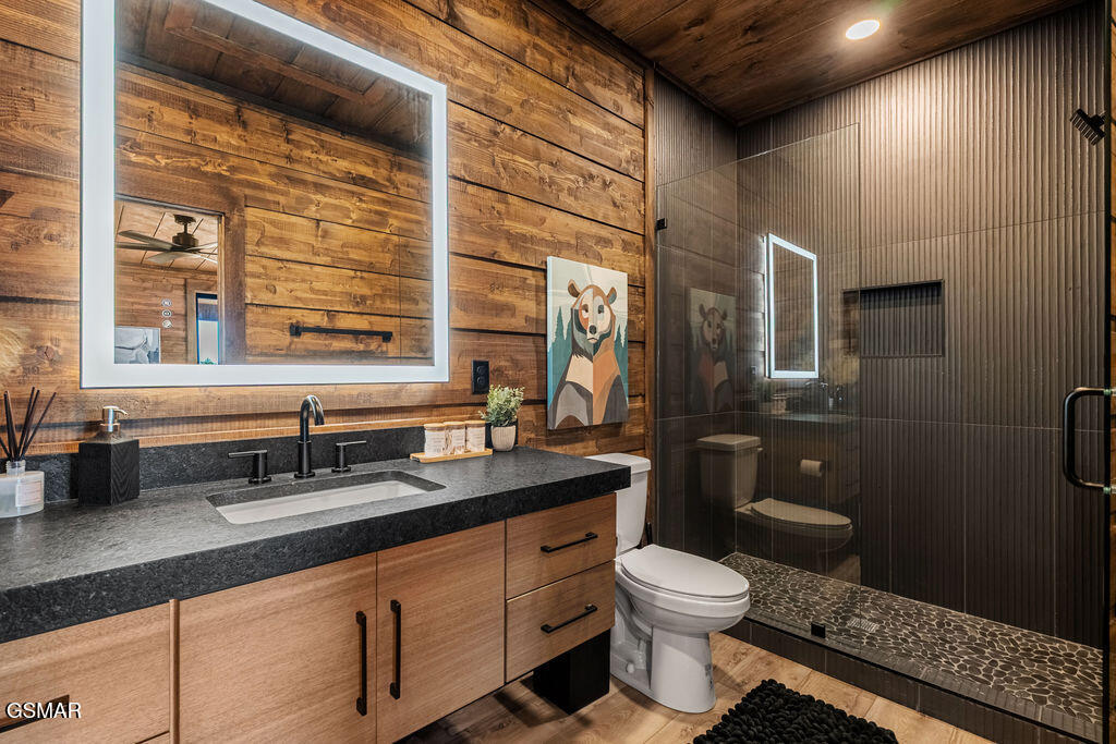 545 Edgewood Drive Gatlinburg TN 37738