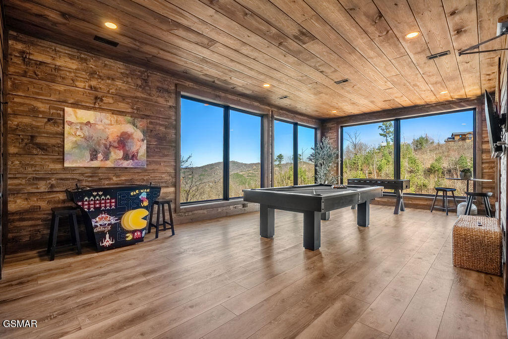 545 Edgewood Drive Gatlinburg TN 37738