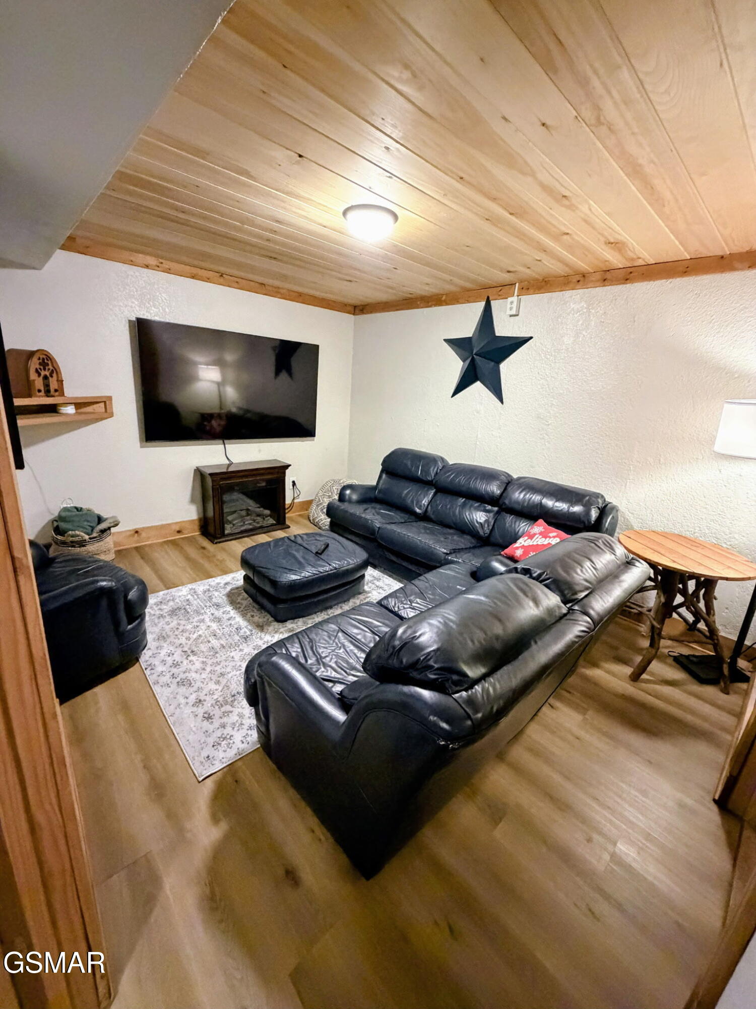 2306 Wooddale Way Sevierville TN 37876