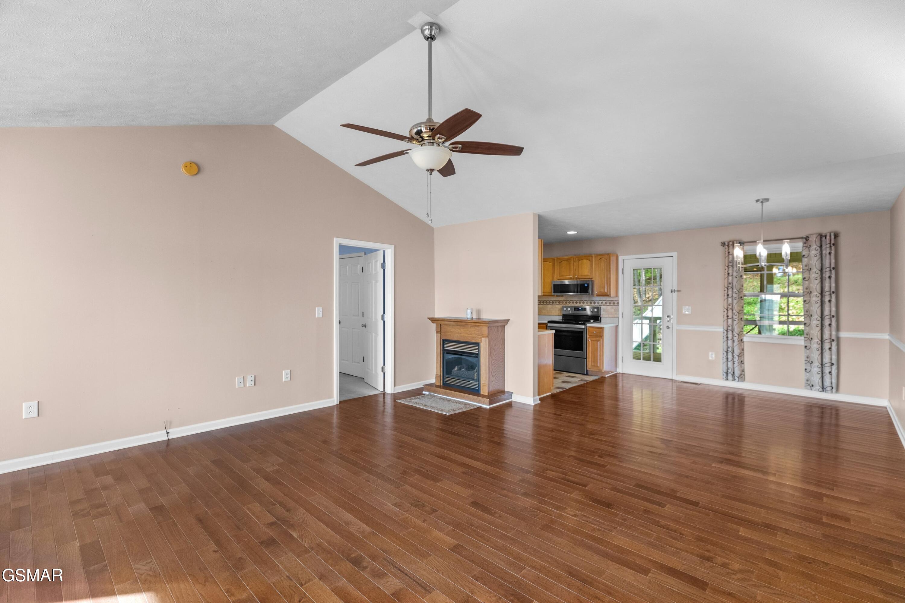 833 Thomas Farms Drive Jefferson City TN 37760