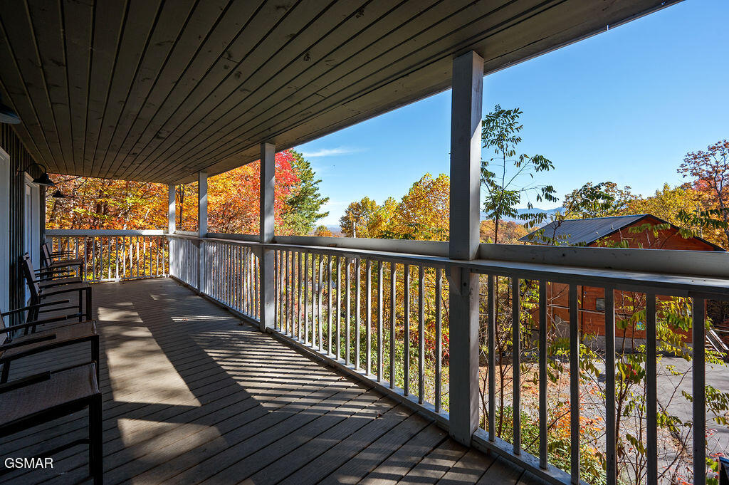 1106 Tanrac Trail Gatlinburg TN 37738