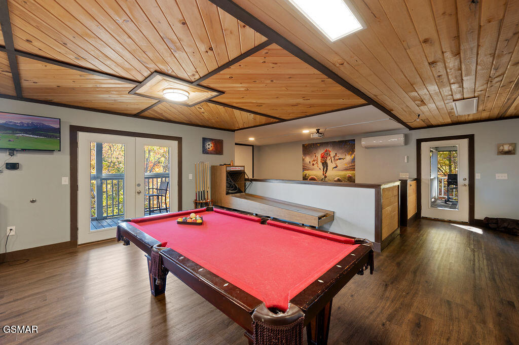 1106 Tanrac Trail Gatlinburg TN 37738