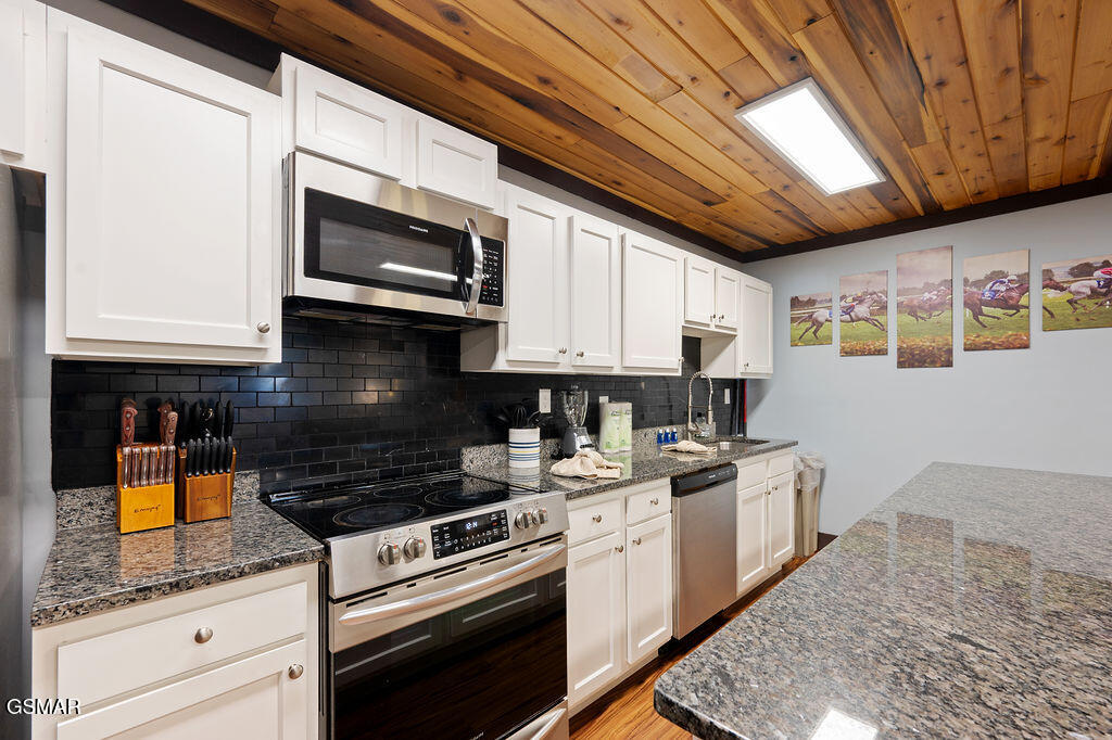 1106 Tanrac Trail Gatlinburg TN 37738