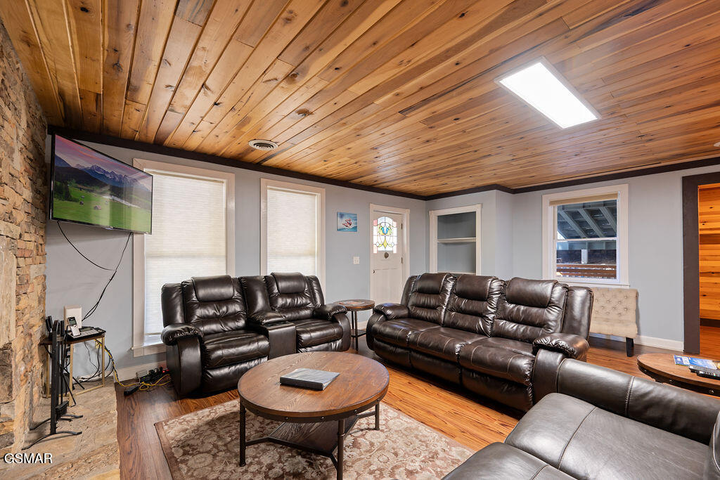 1106 Tanrac Trail Gatlinburg TN 37738