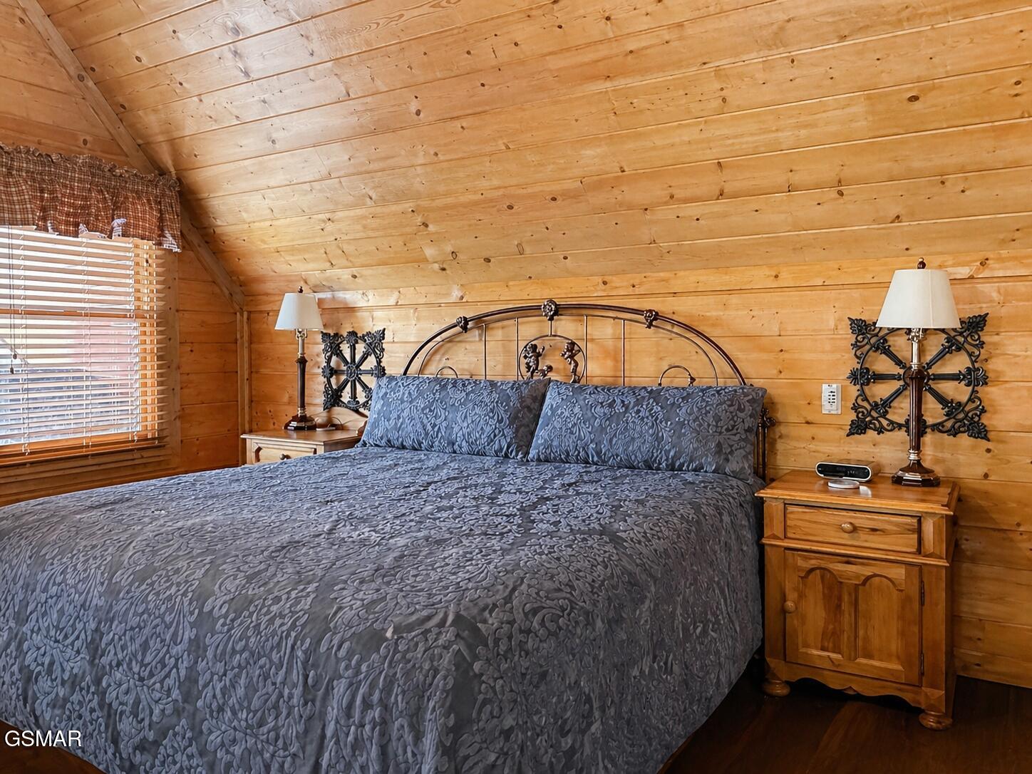 1619 J E D Trail Sevierville TN 37862