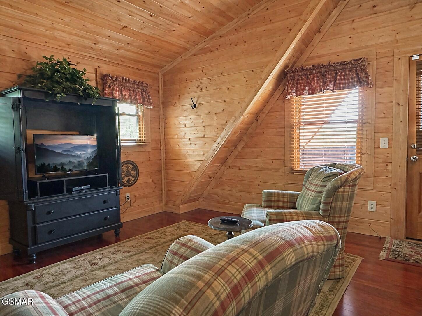 1619 J E D Trail Sevierville TN 37862