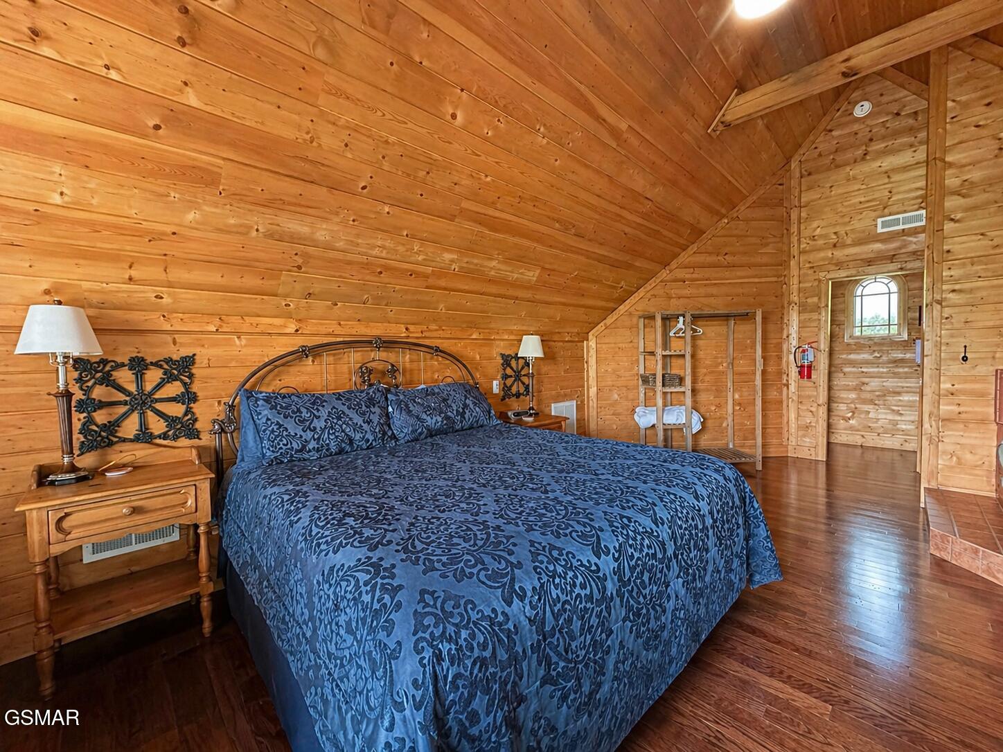 1619 J E D Trail Sevierville TN 37862