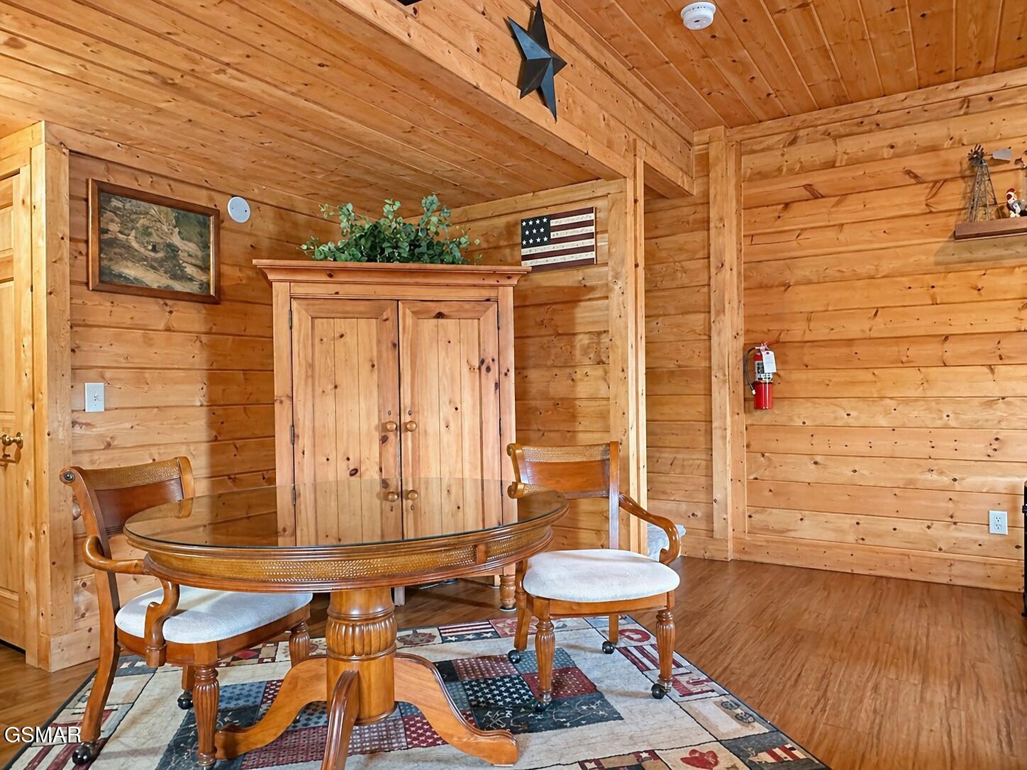 1619 J E D Trail Sevierville TN 37862