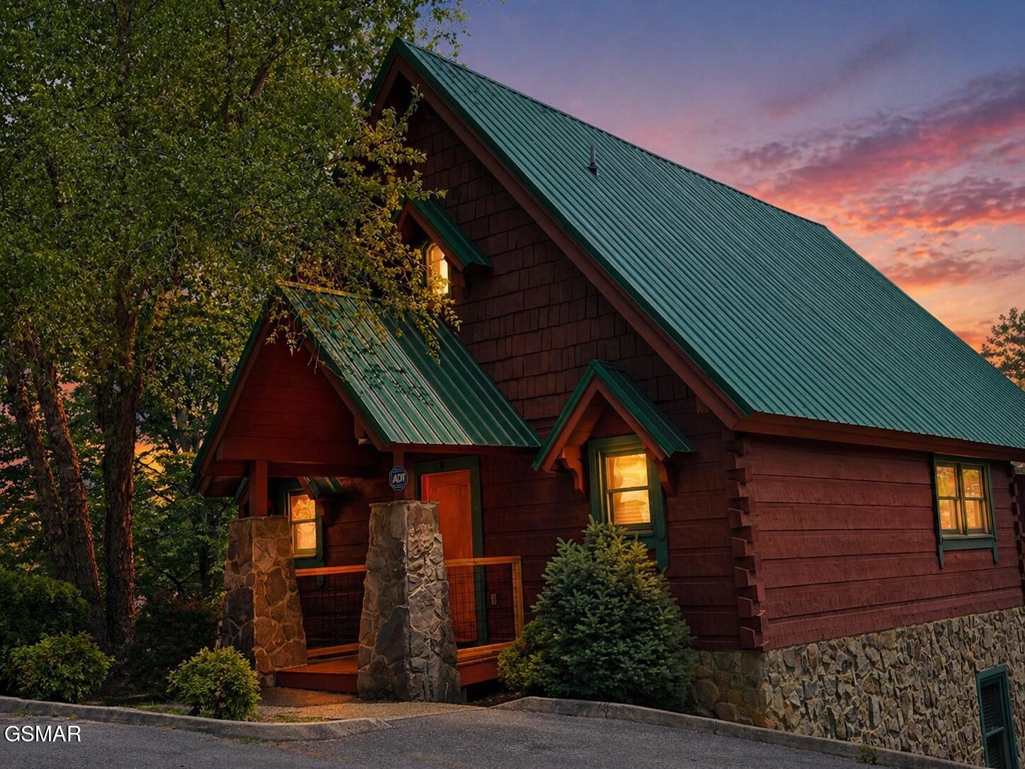 1619 J E D Trail Sevierville TN 37862