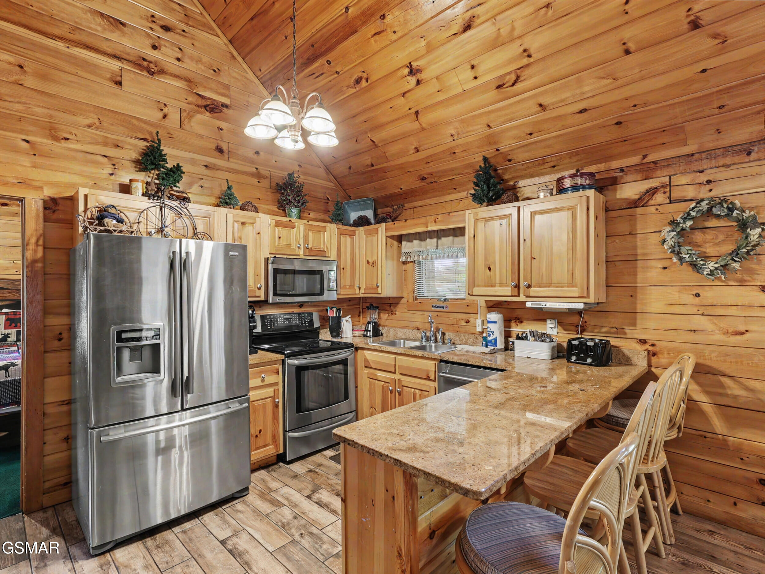1629 Little Cabin Loop Sevierville TN 37862