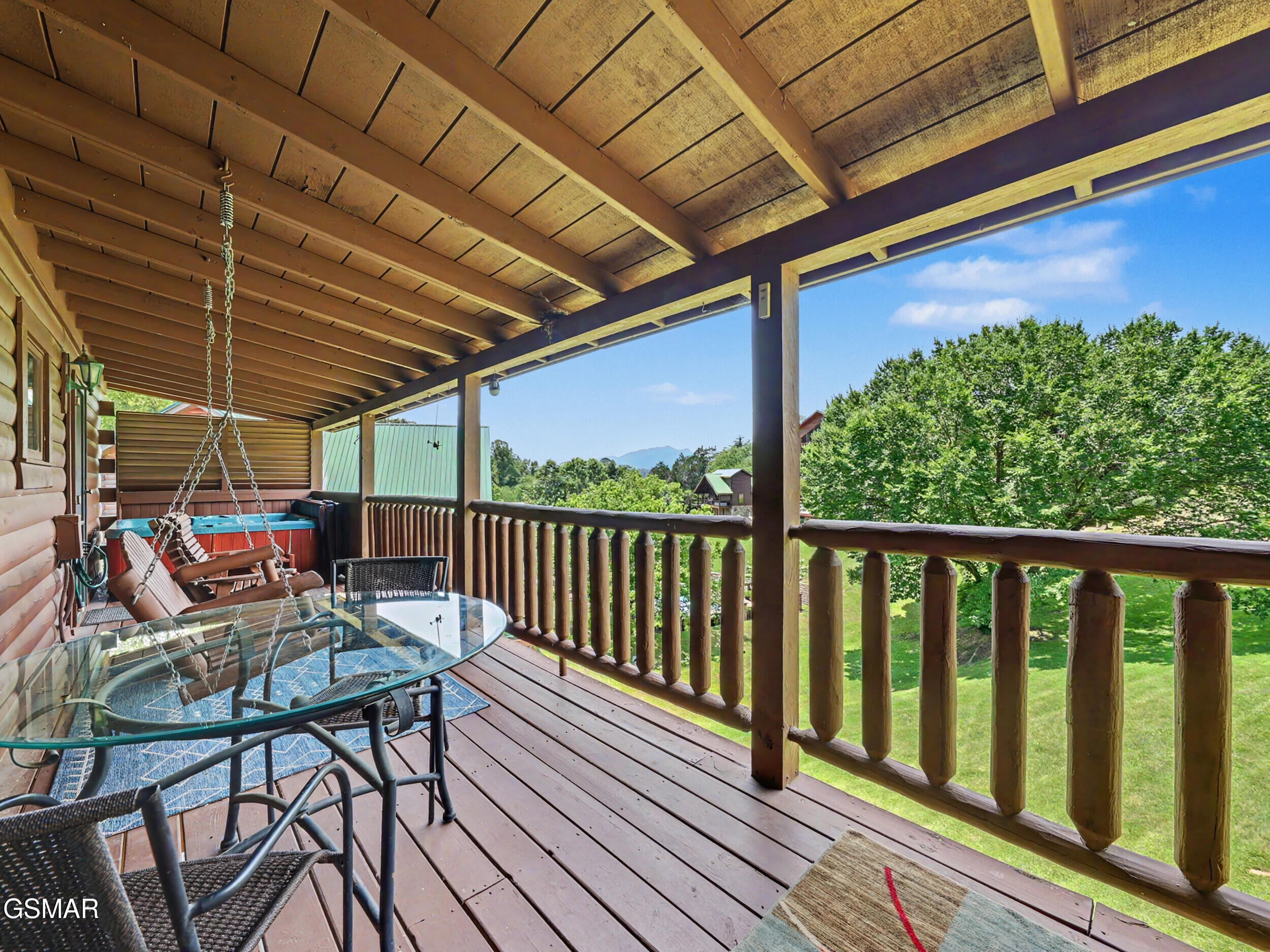 1629 Little Cabin Loop Sevierville TN 37862