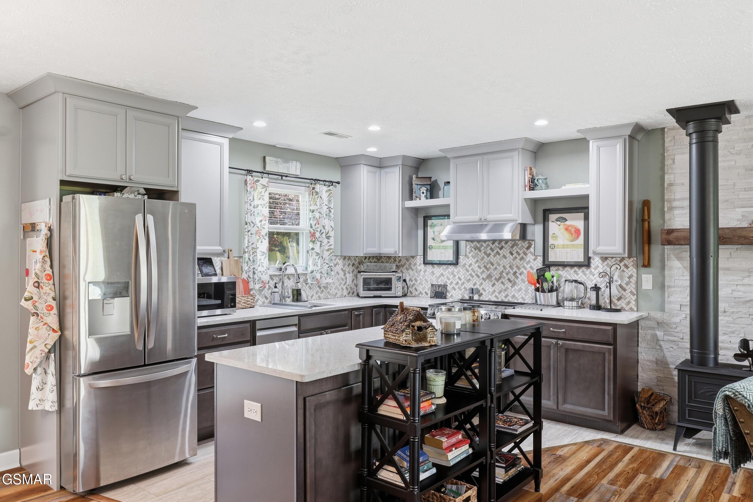 1413 Broadview Circle Sevierville TN 37876
