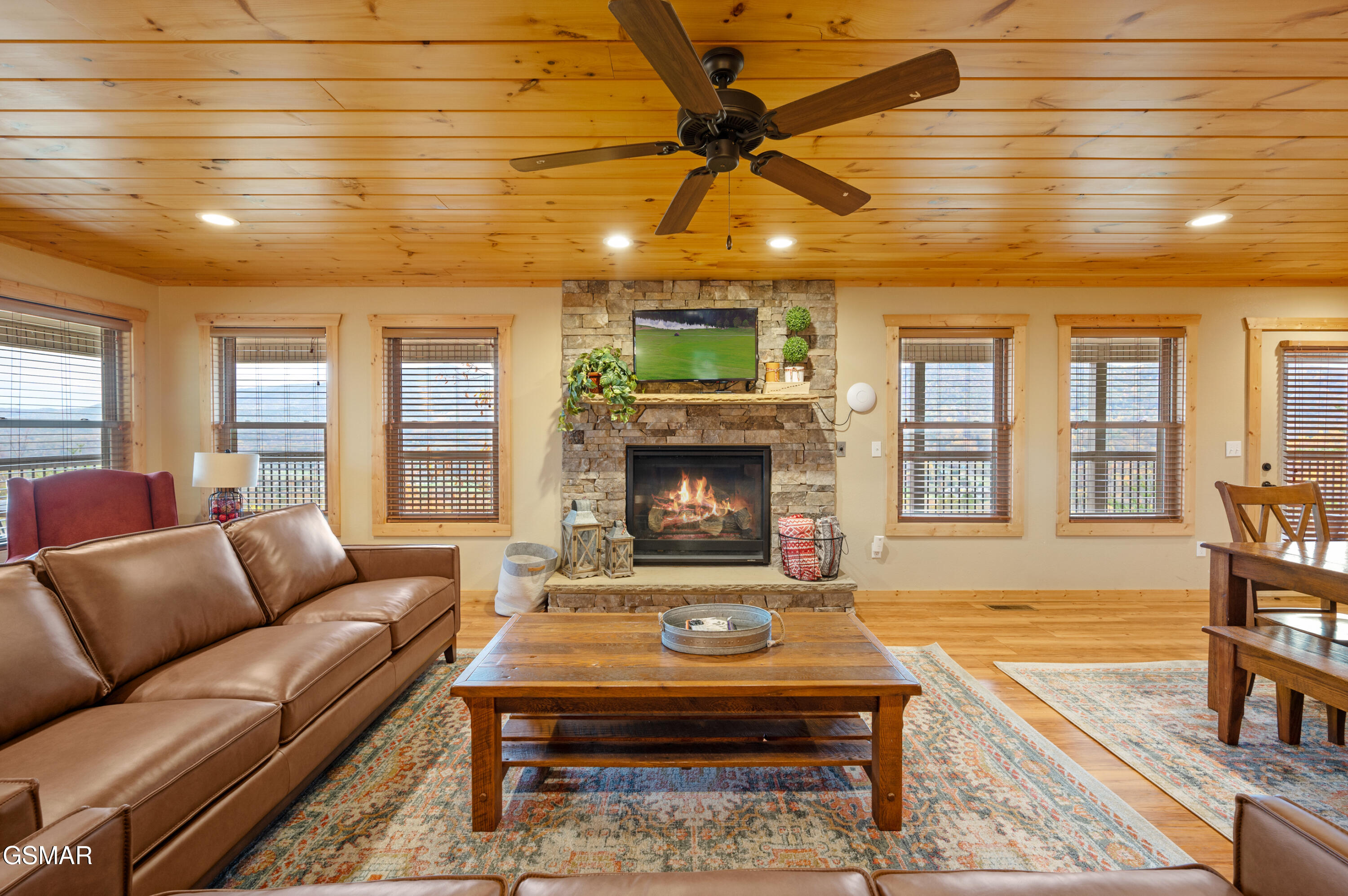 4249 Teaberry Vista Lane Sevierville TN 37862