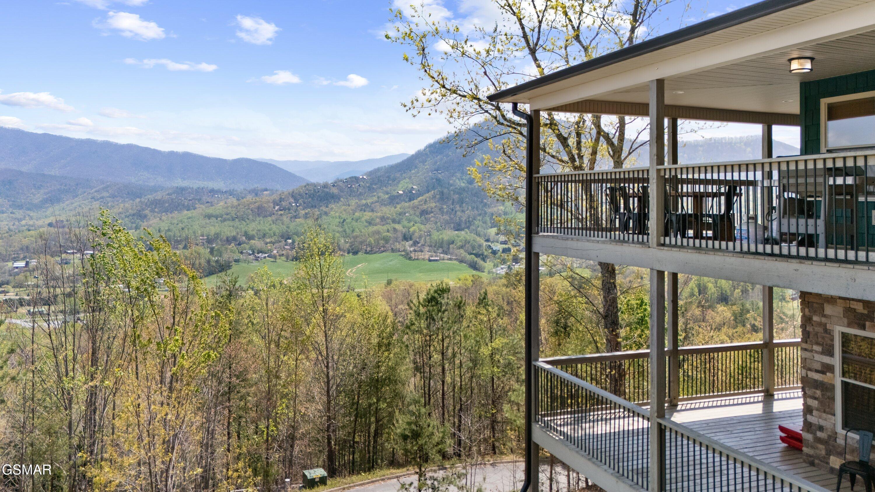 4249 Teaberry Vista Lane Sevierville TN 37862