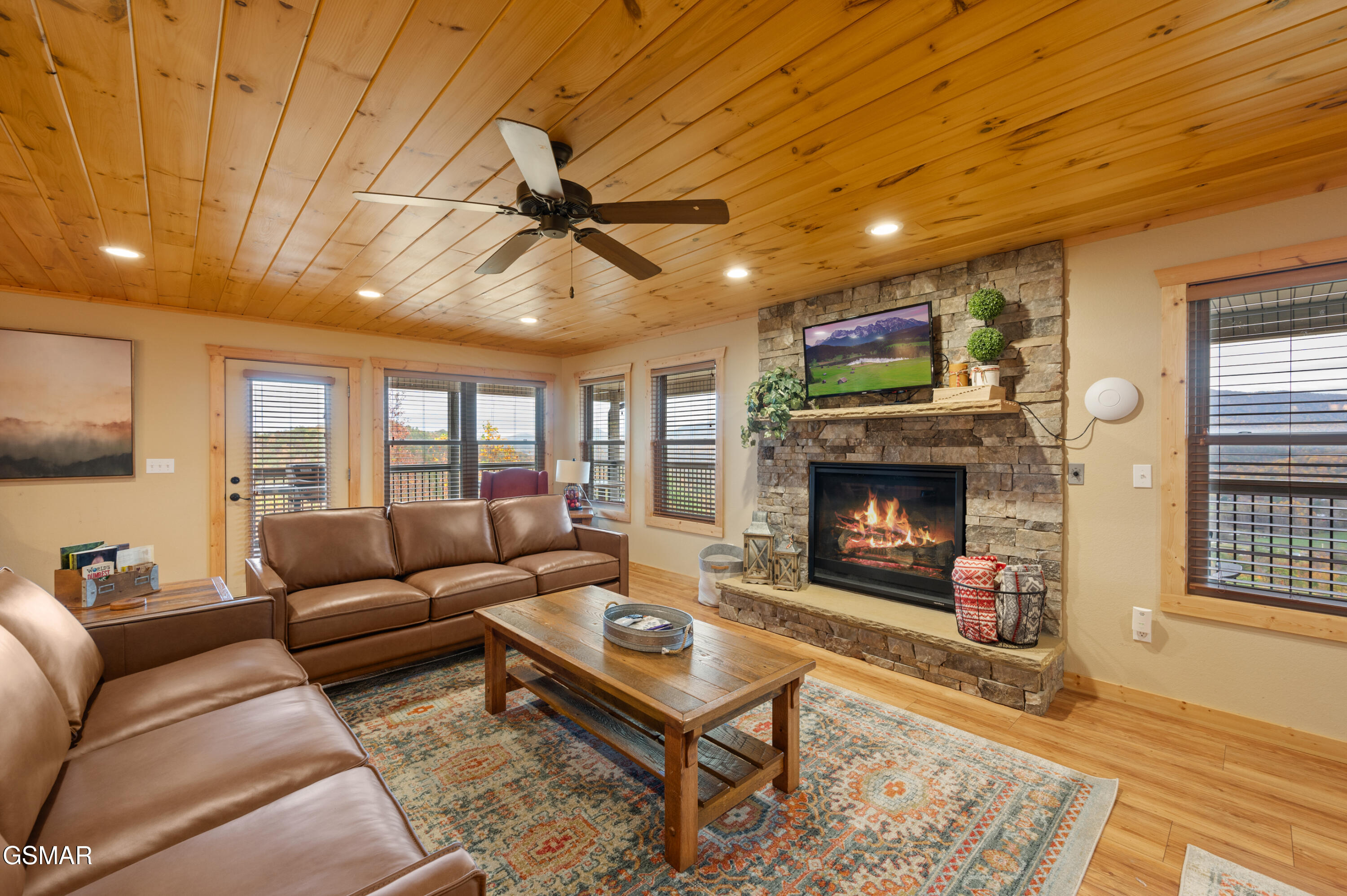 4249 Teaberry Vista Lane Sevierville TN 37862