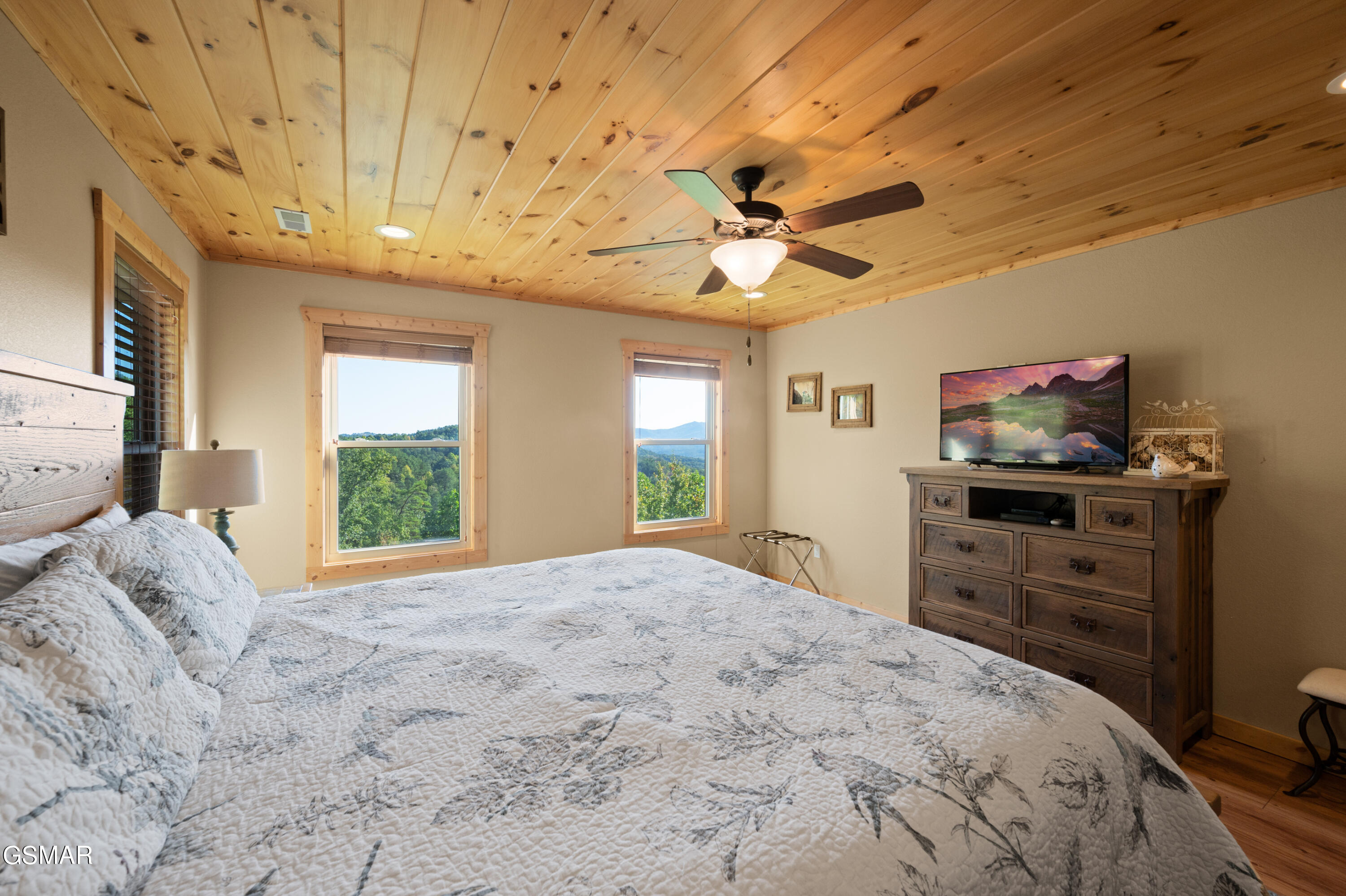 4249 Teaberry Vista Lane Sevierville TN 37862