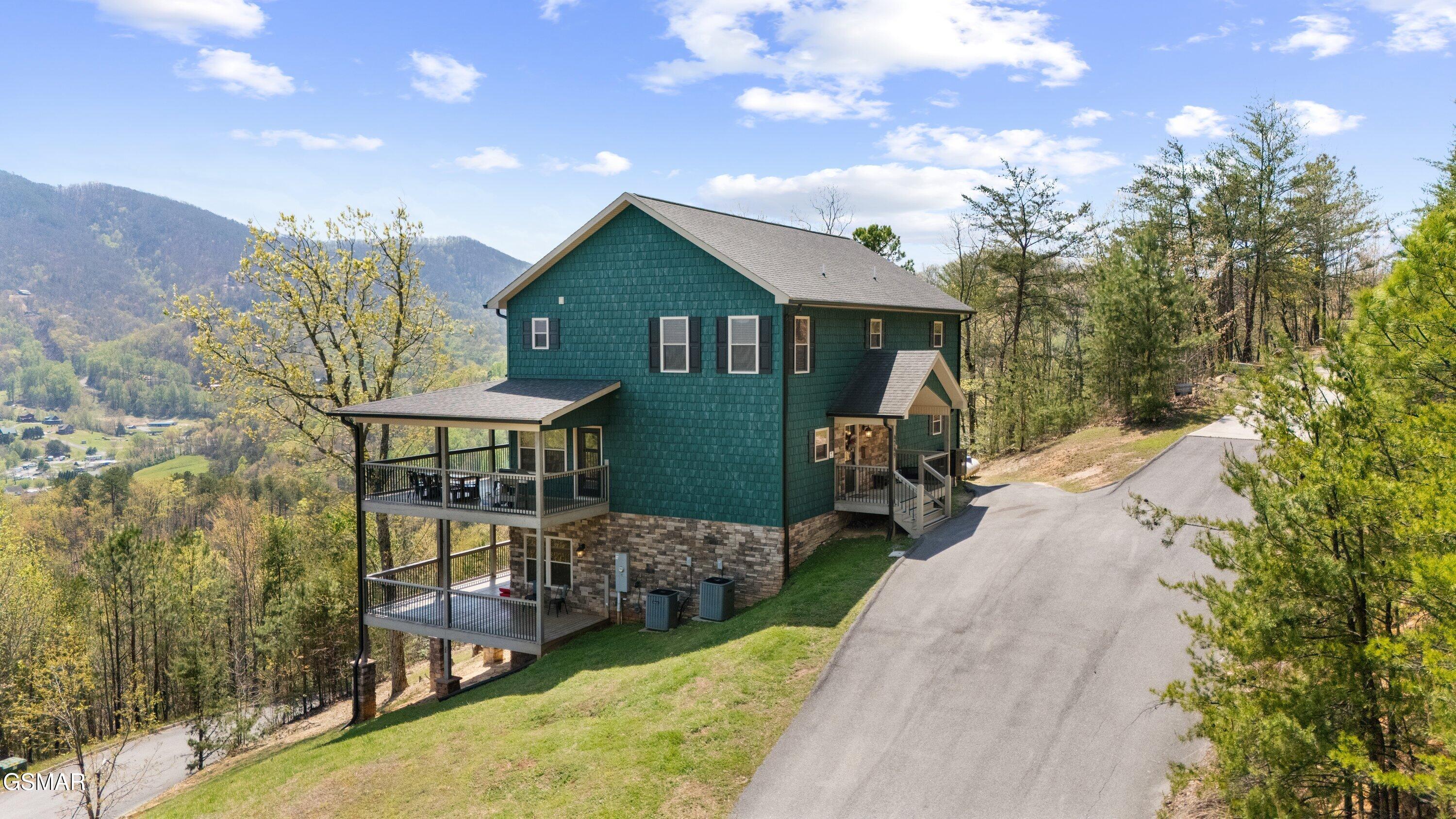 4249 Teaberry Vista Lane Sevierville TN 37862