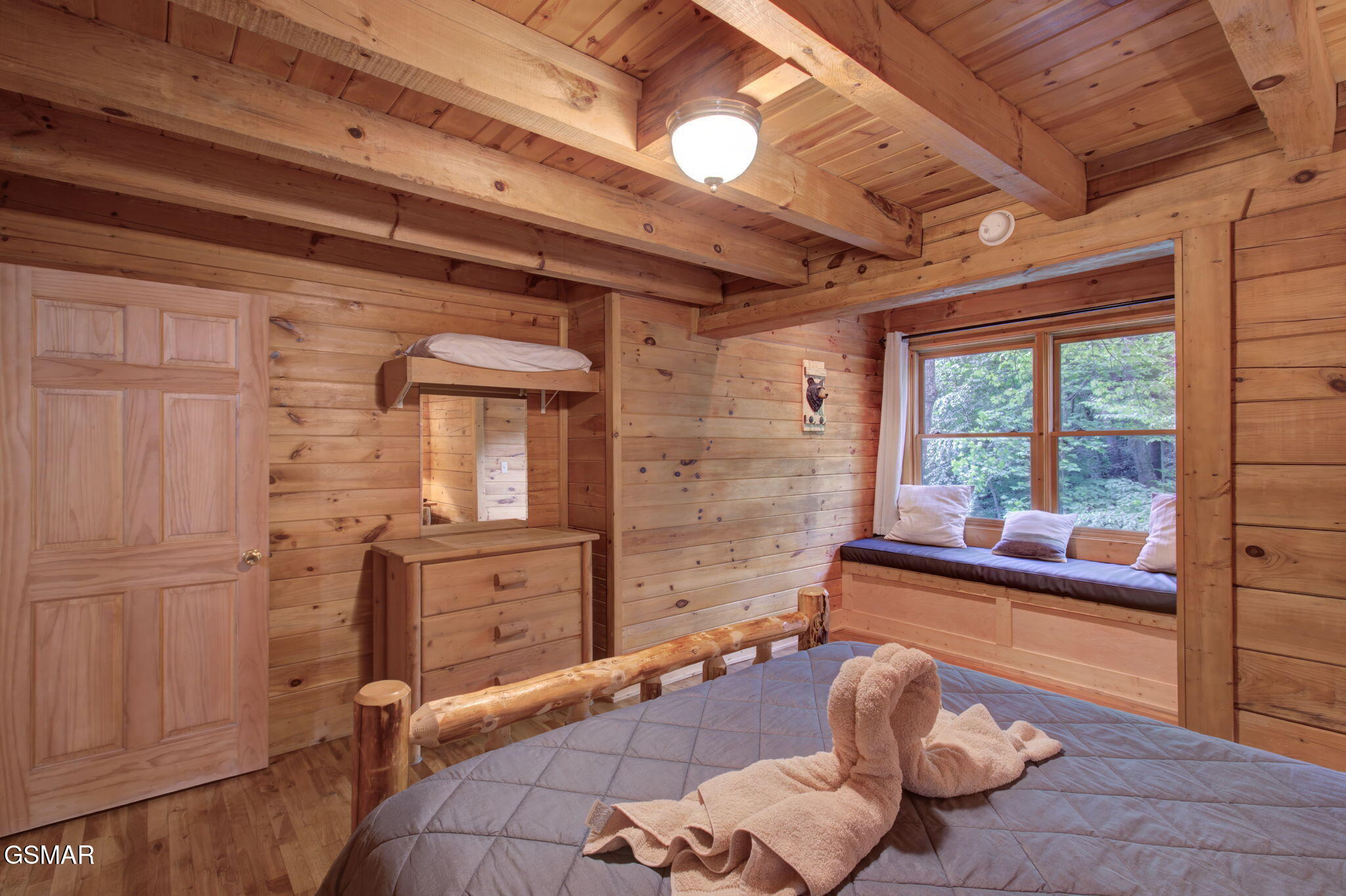 510 Hoot Owl Way Gatlinburg TN 37738