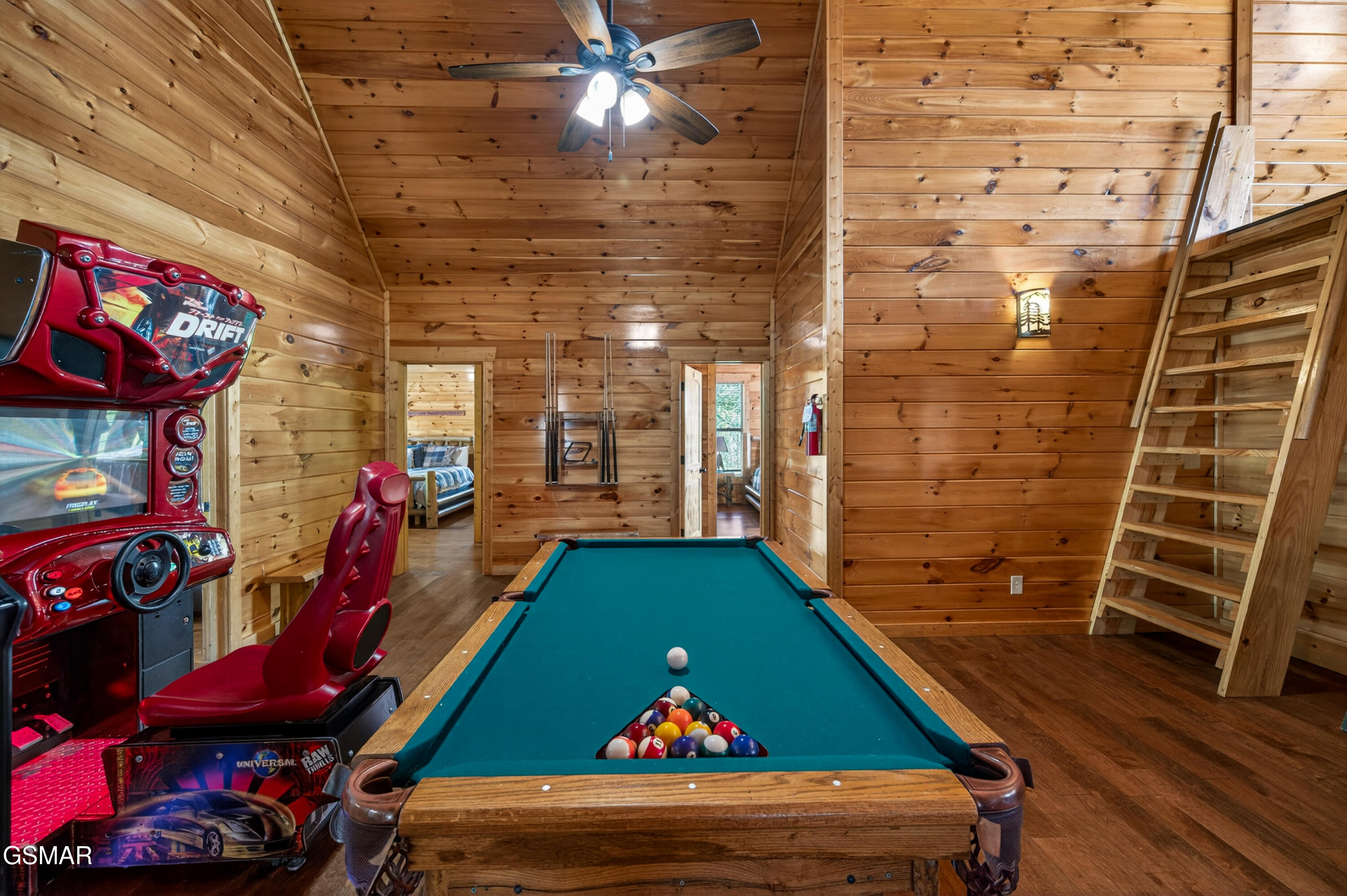 1932 Thistle Thorn Trail Sevierville TN 37876