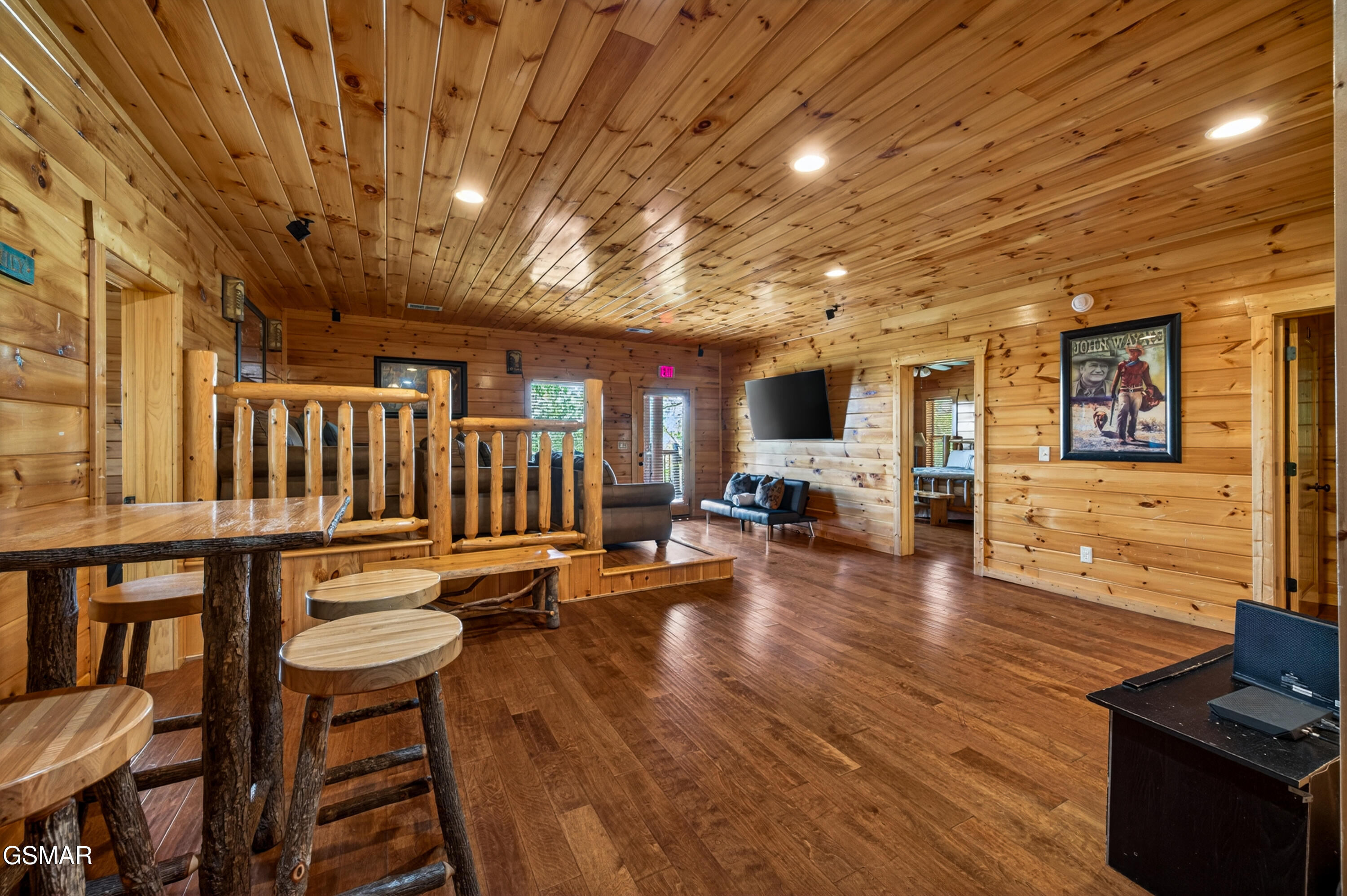 1932 Thistle Thorn Trail Sevierville TN 37876